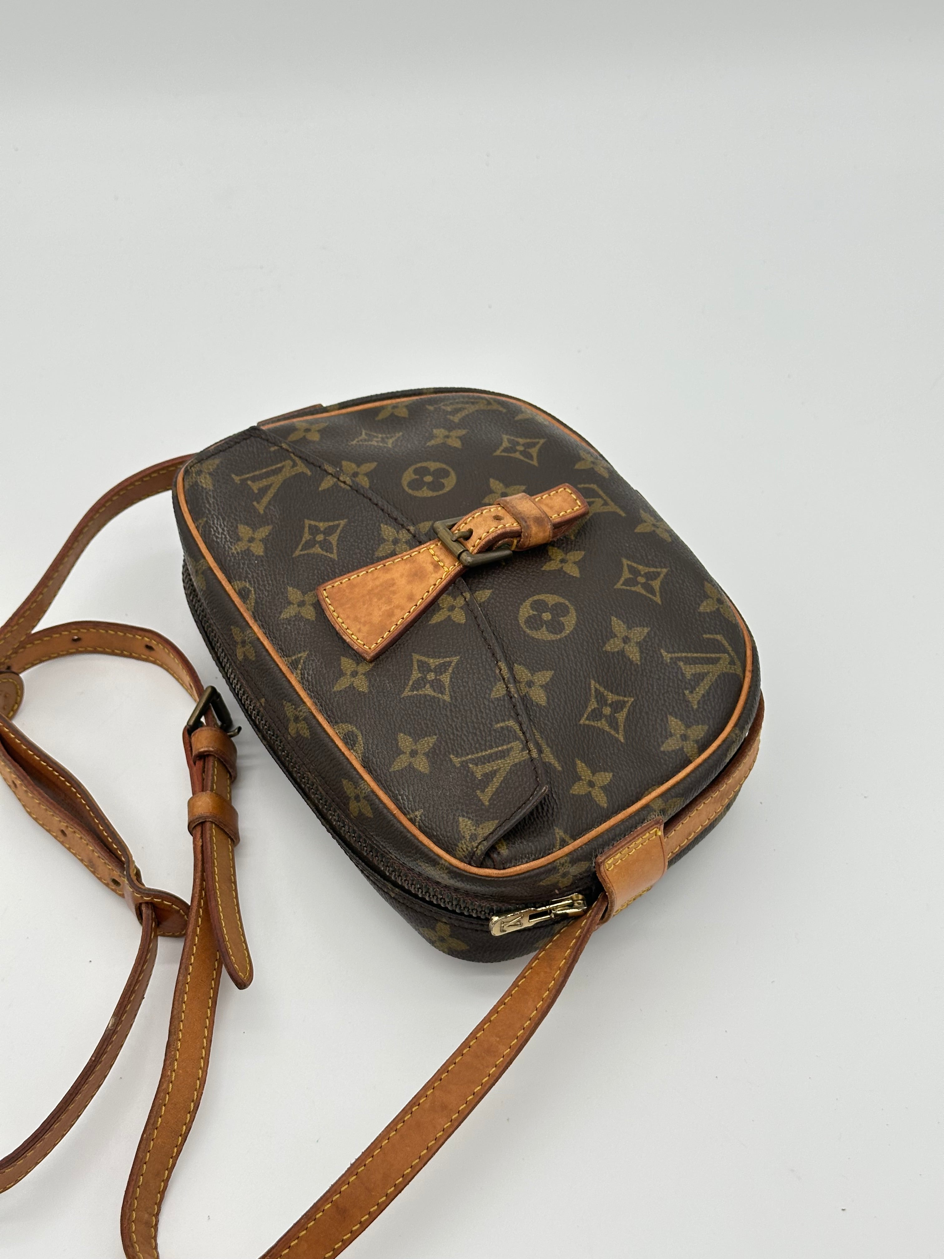 Louis Vuitton Jeune Fille PM