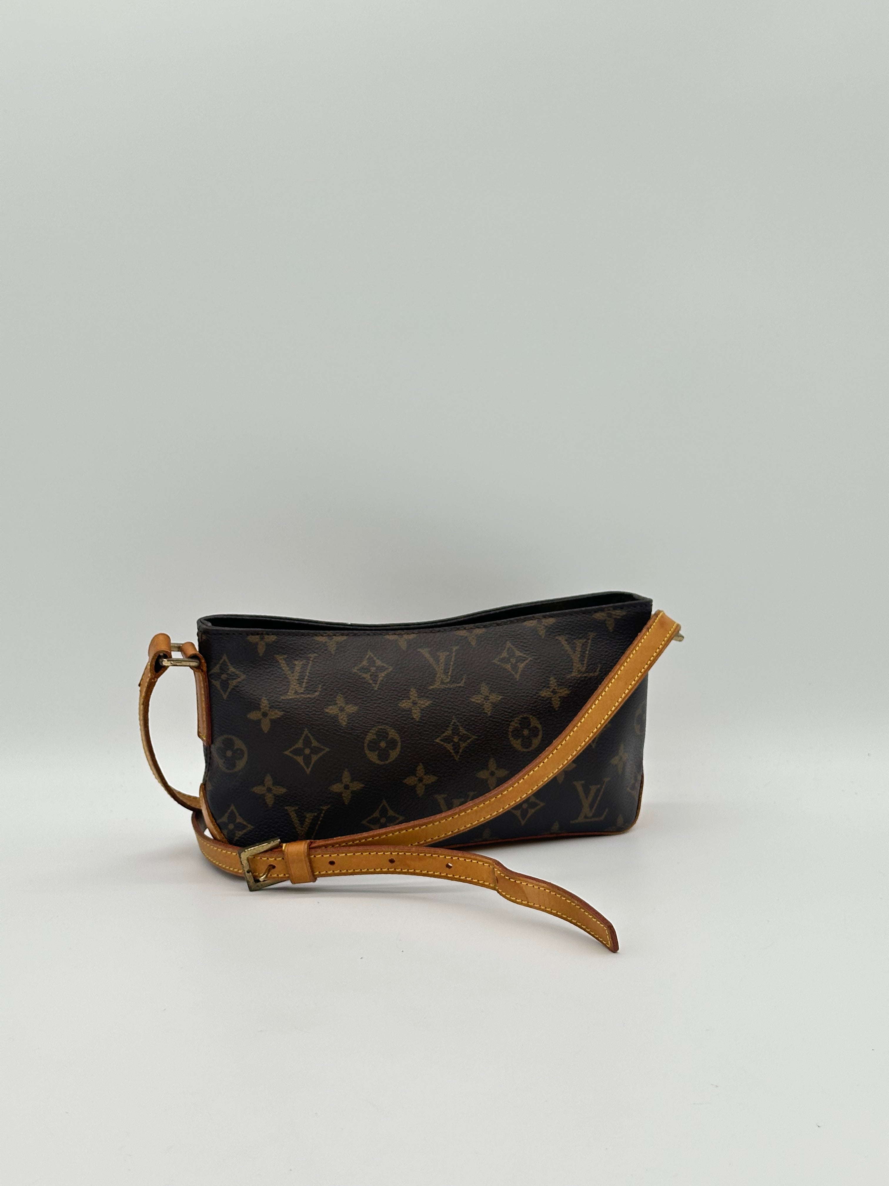 Louis Vuitton Trotteur