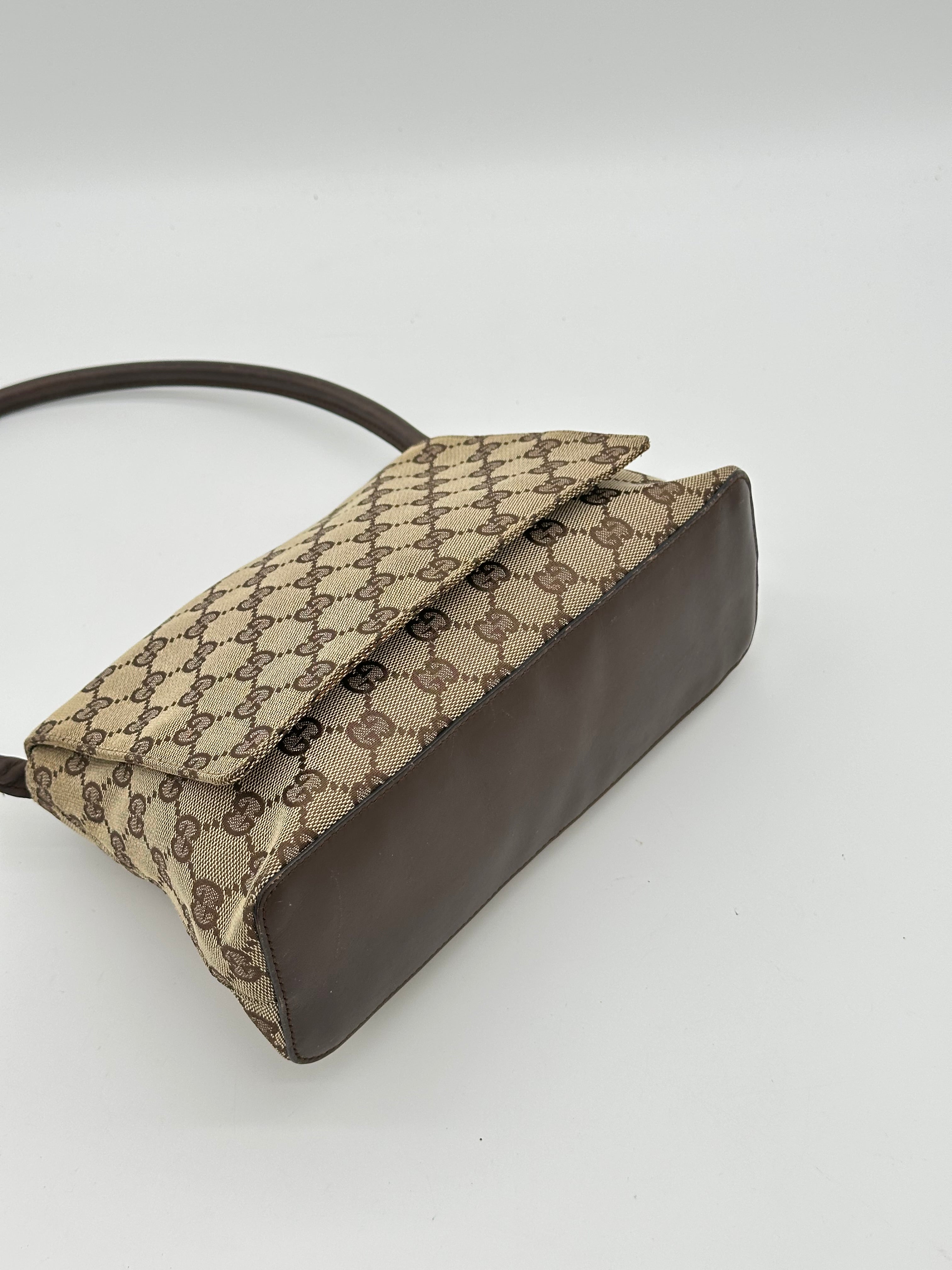 Gucci Canvas Looping