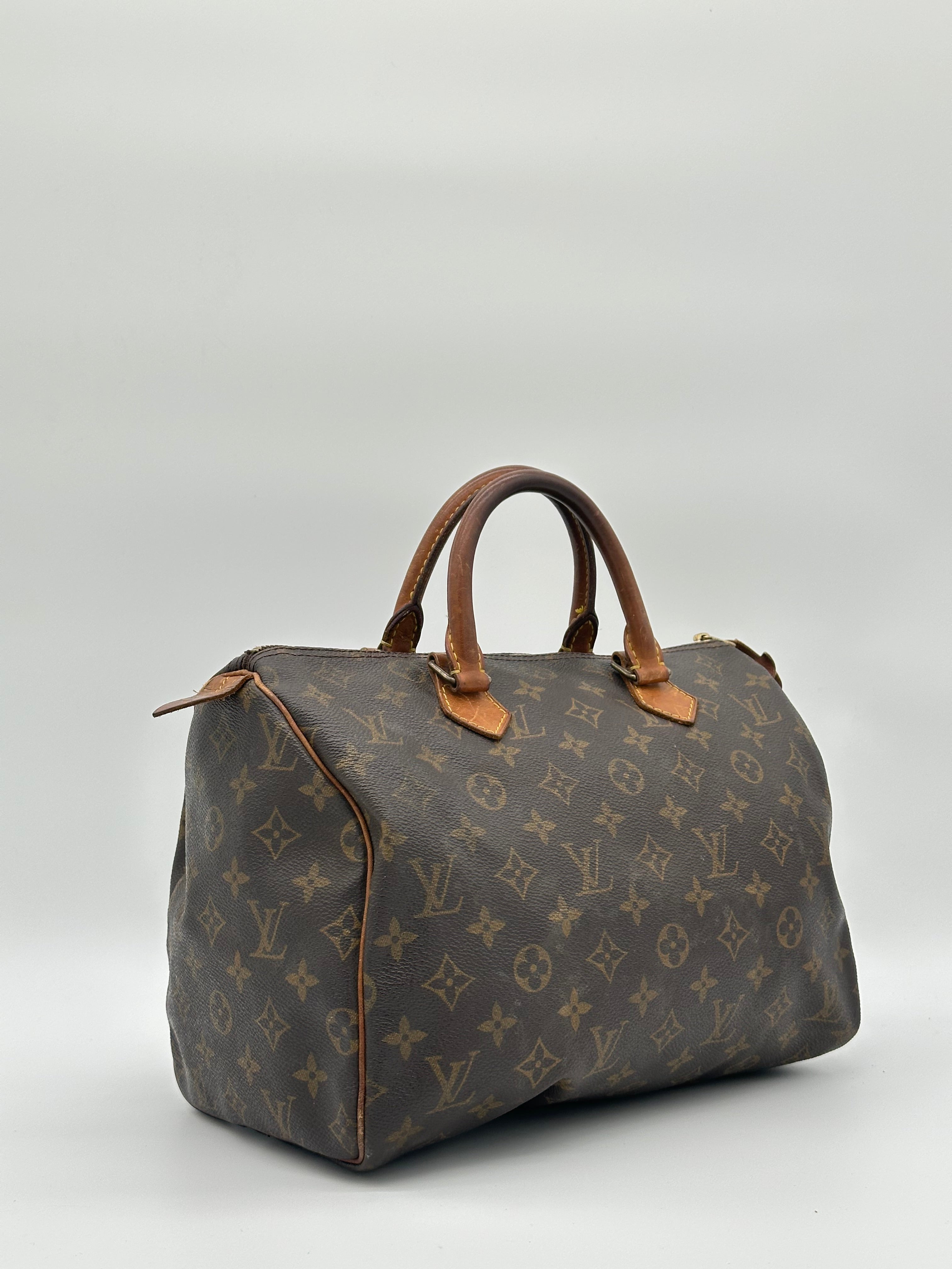 Louis Vuitton Speedy 30