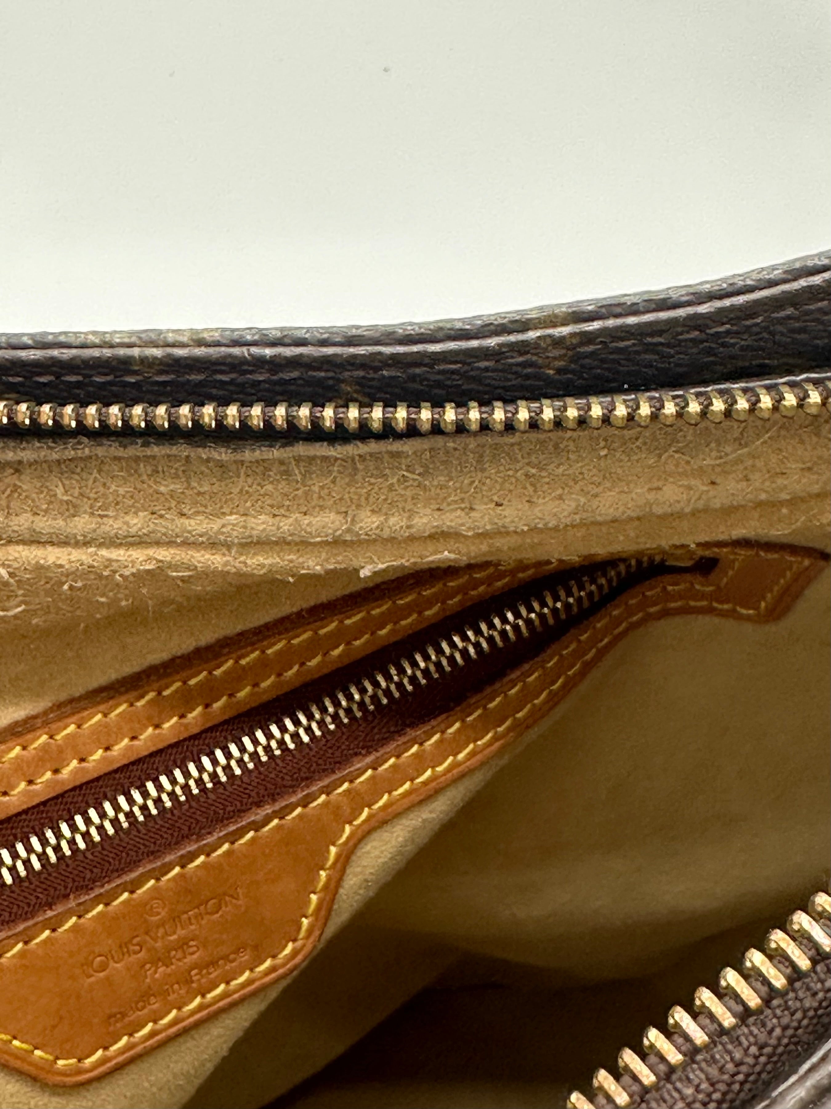 Louis Vuitton Looping GM