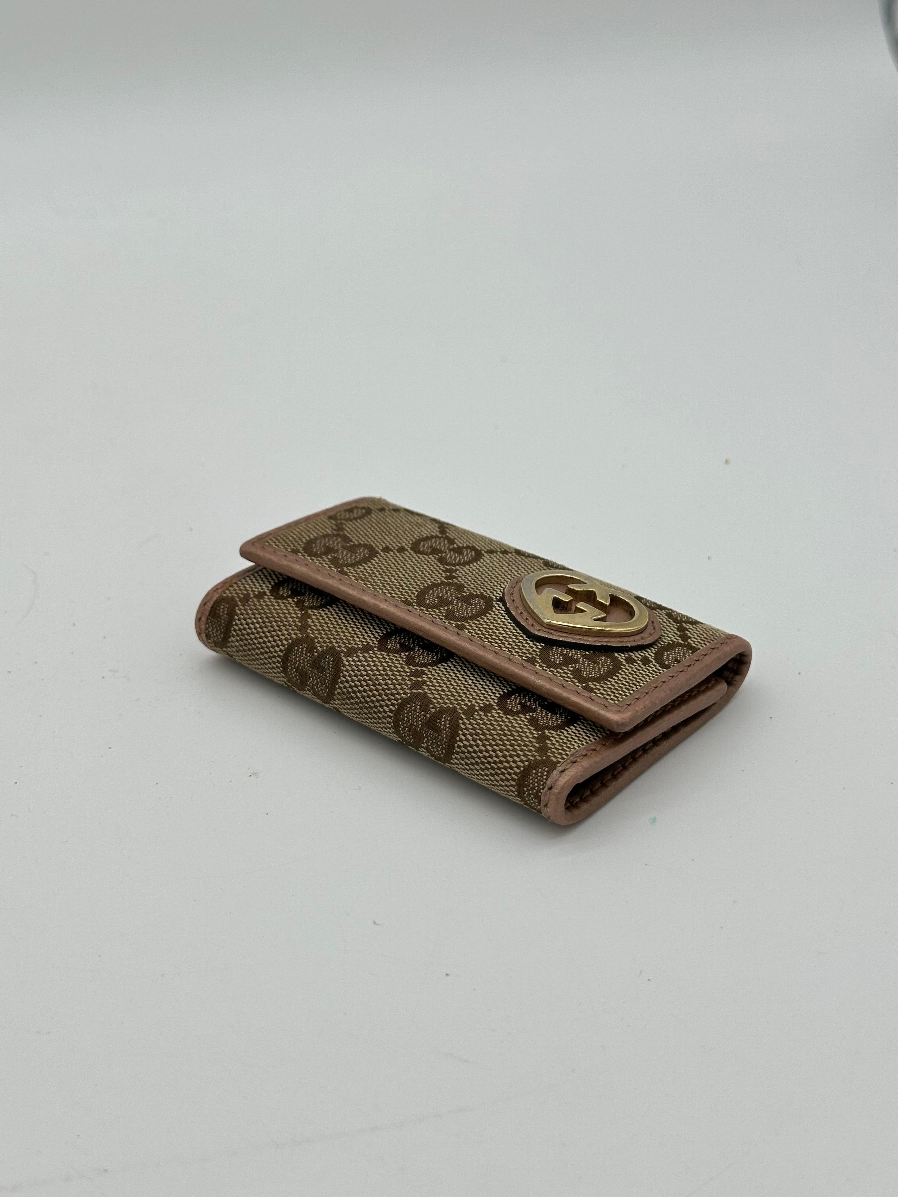 Gucci Lovely Heart Keyholder