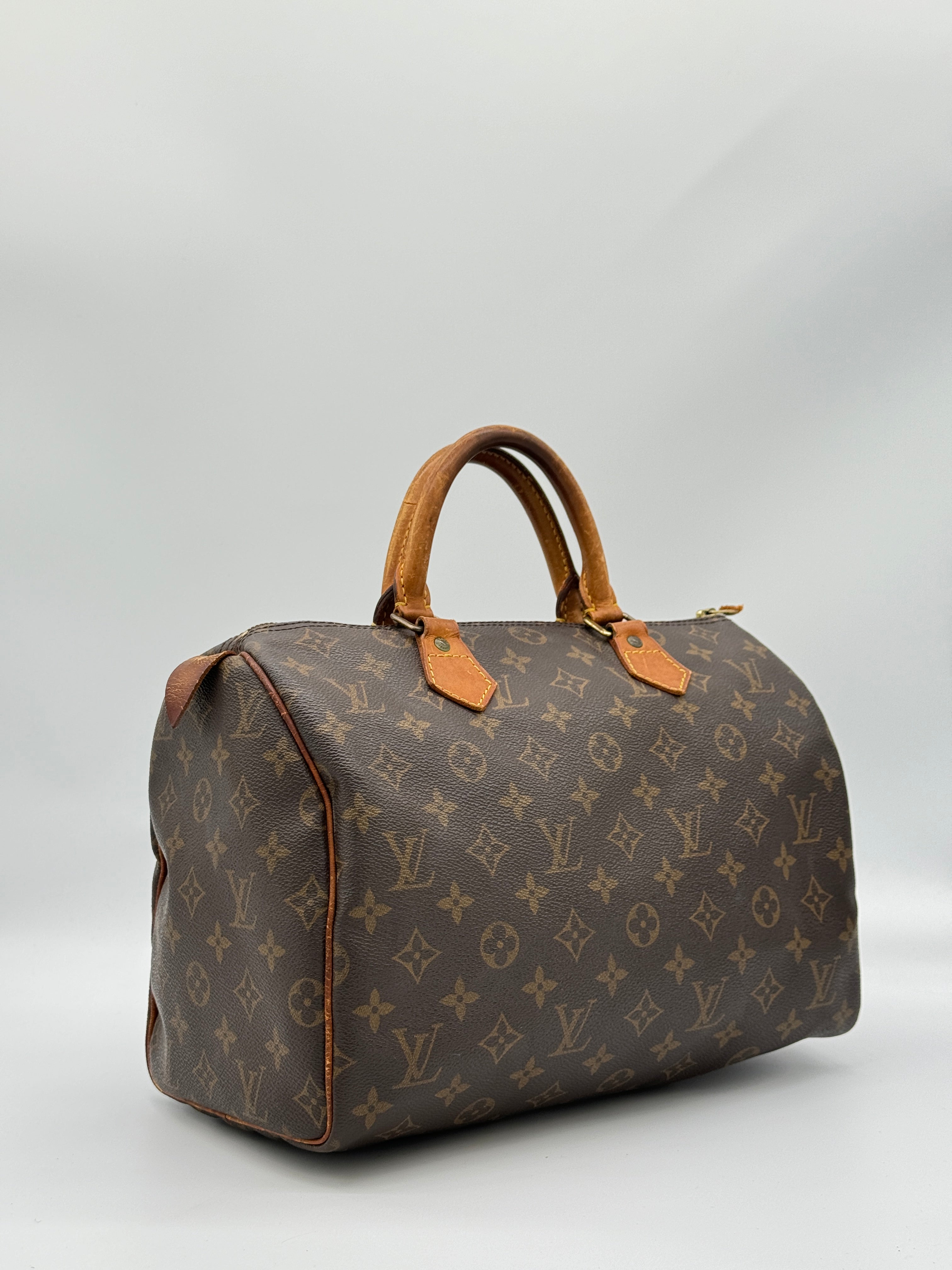Louis Vuitton Speedy 30
