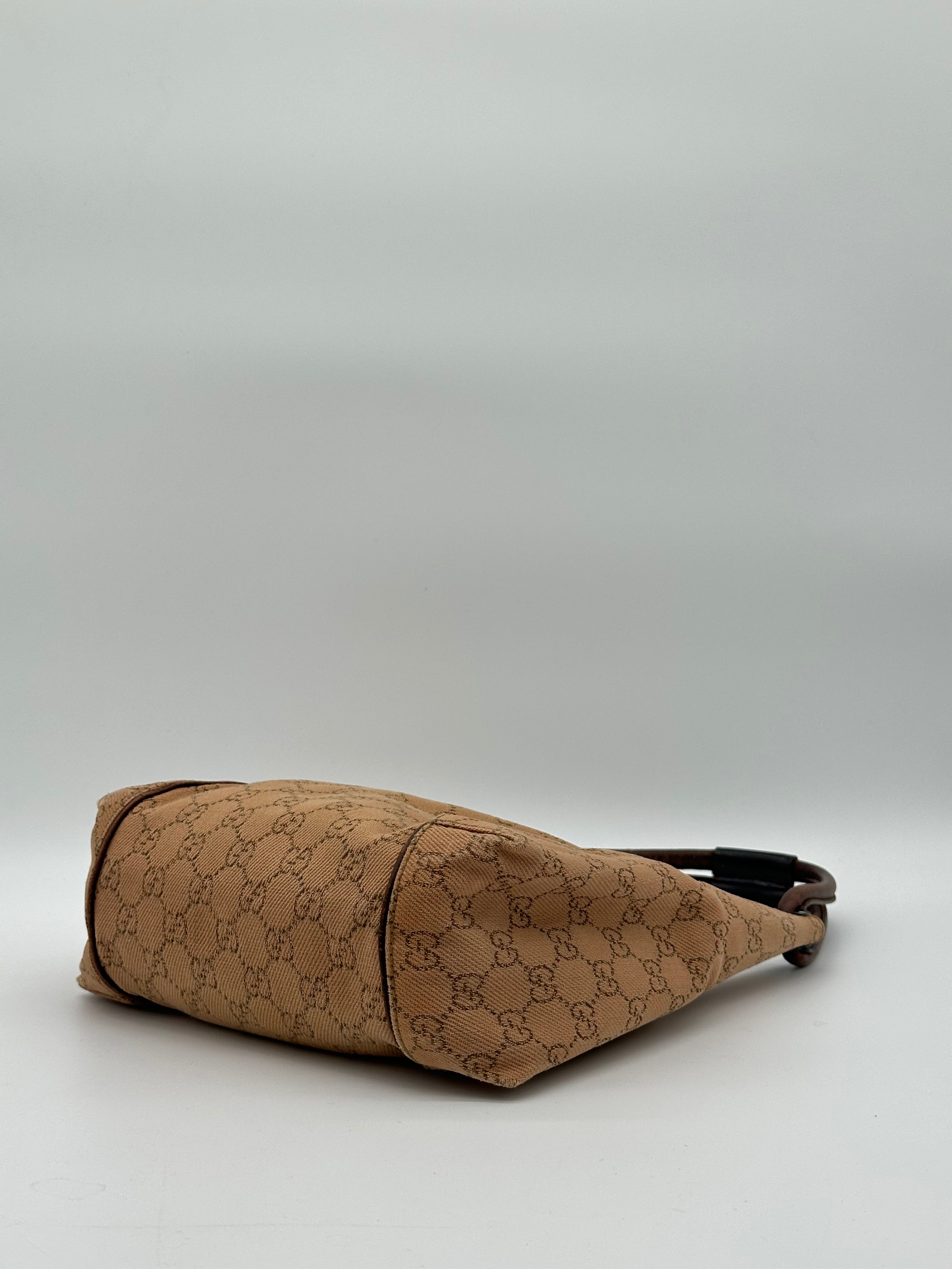 Gucci Canvas Shoulderbag