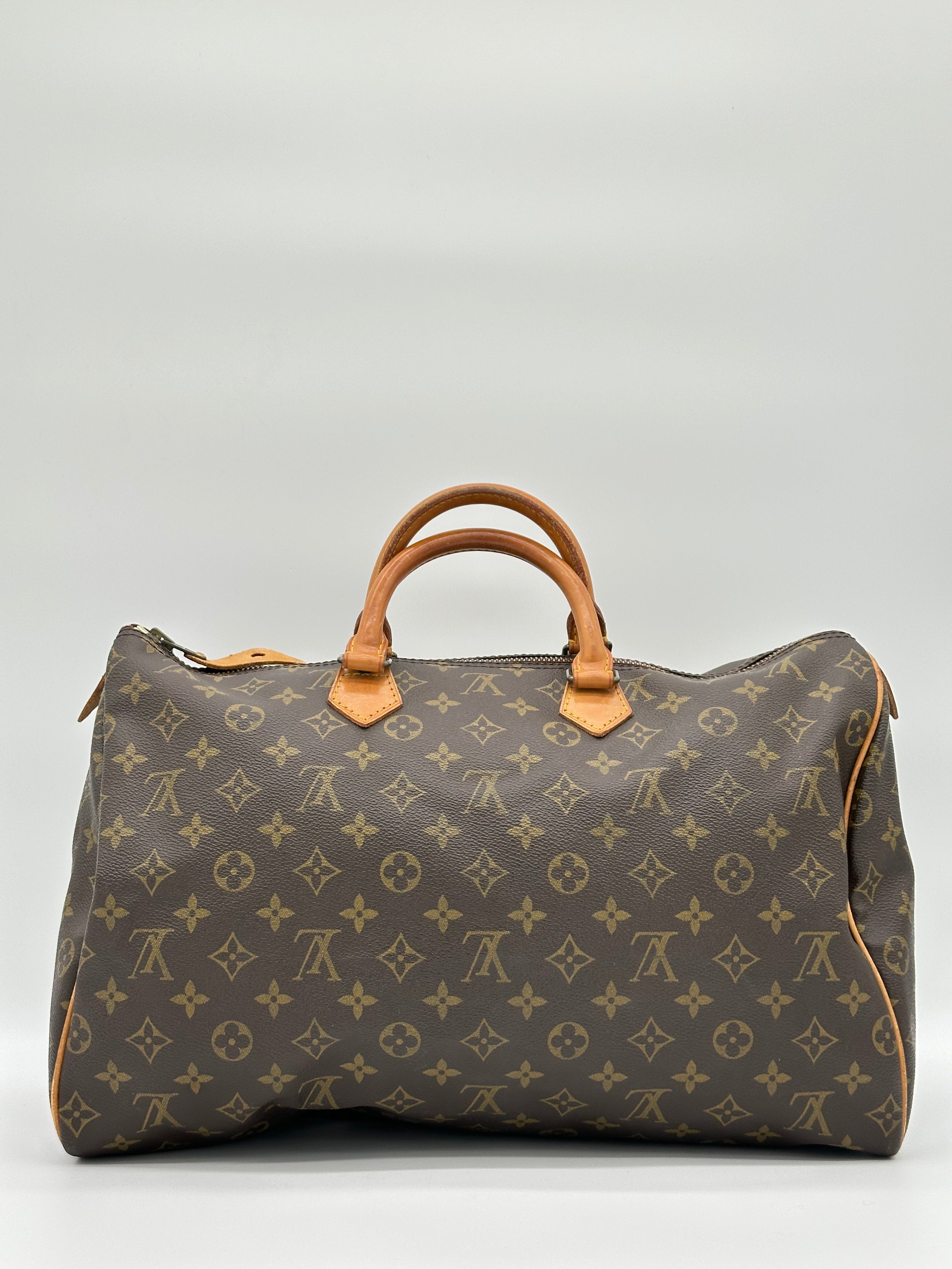 Louis Vuitton Speedy 40