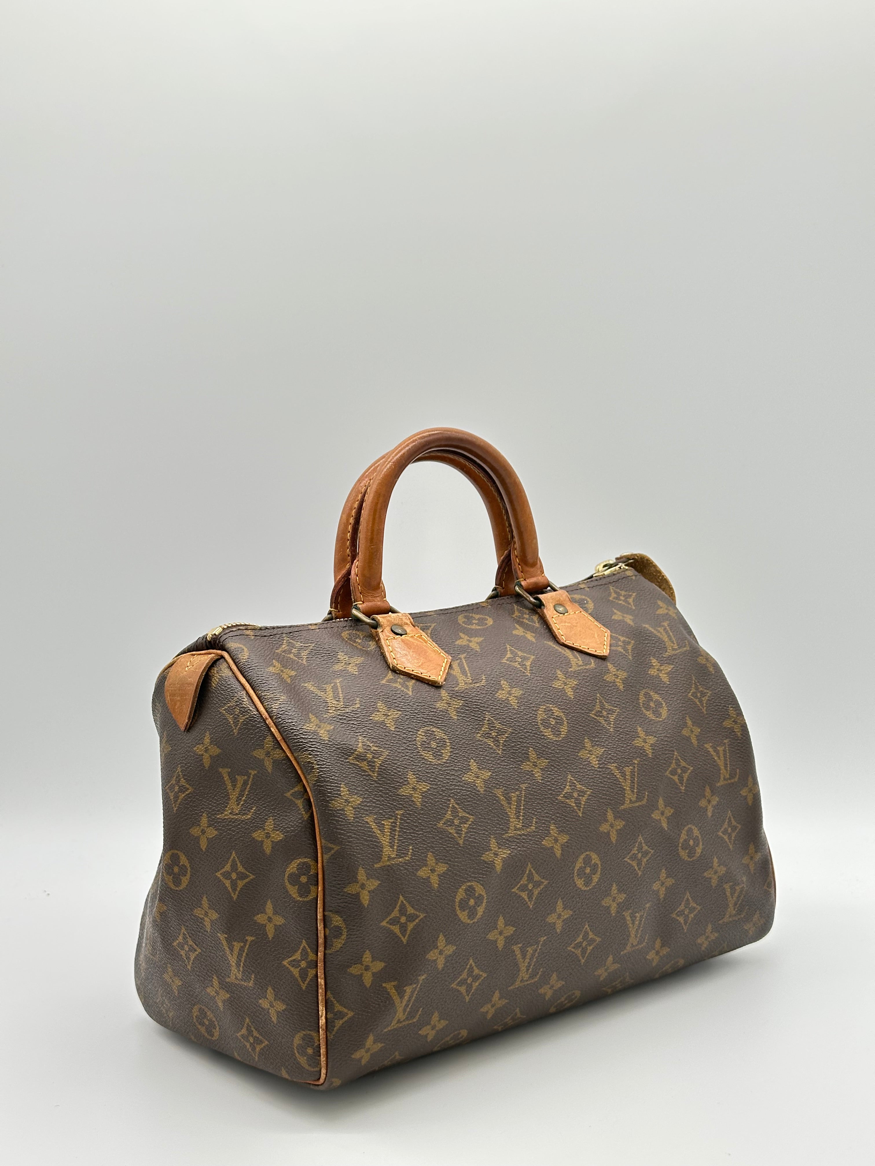 Louis Vuitton Speedy 30