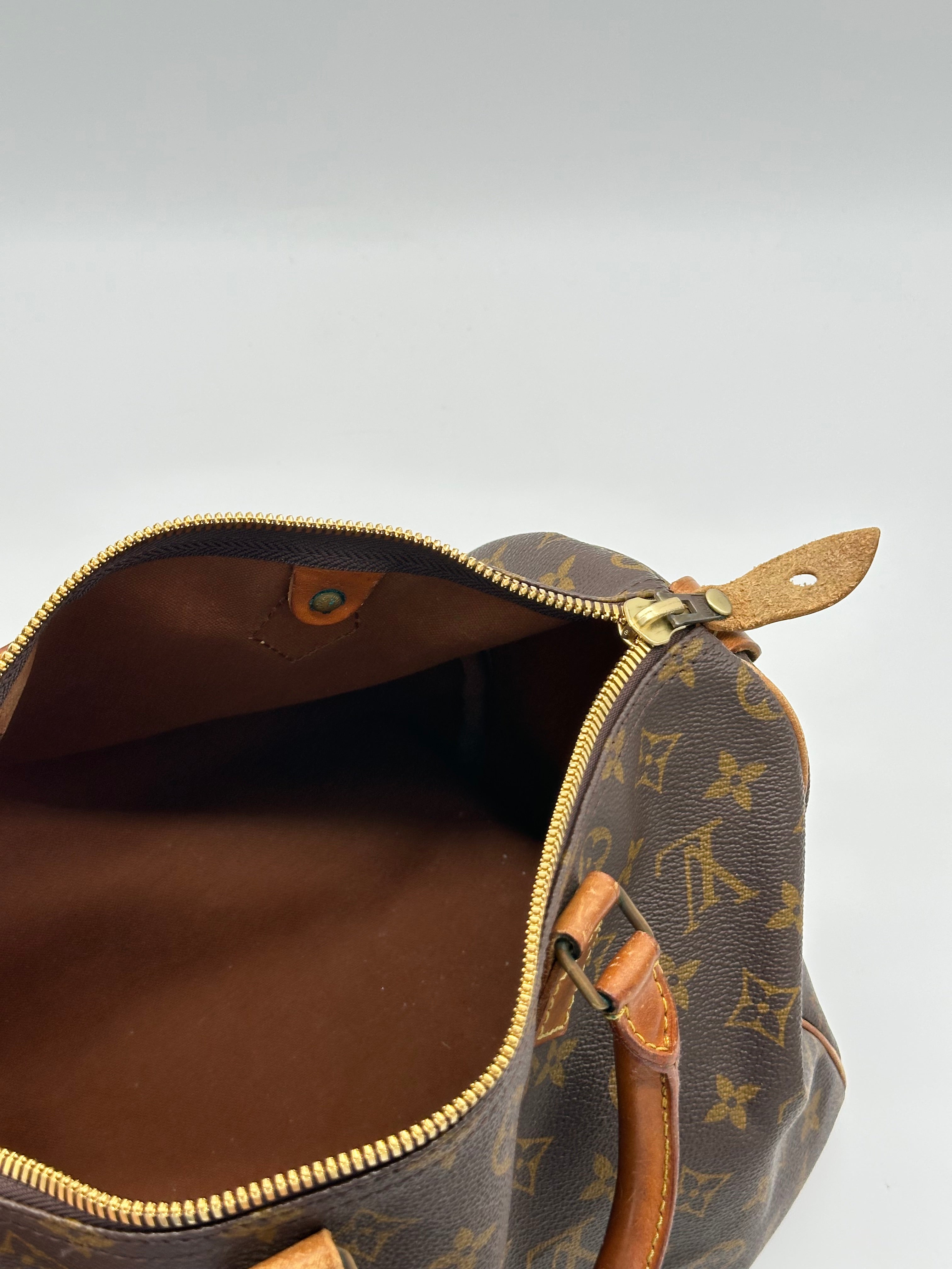 Louis Vuitton Speedy 30