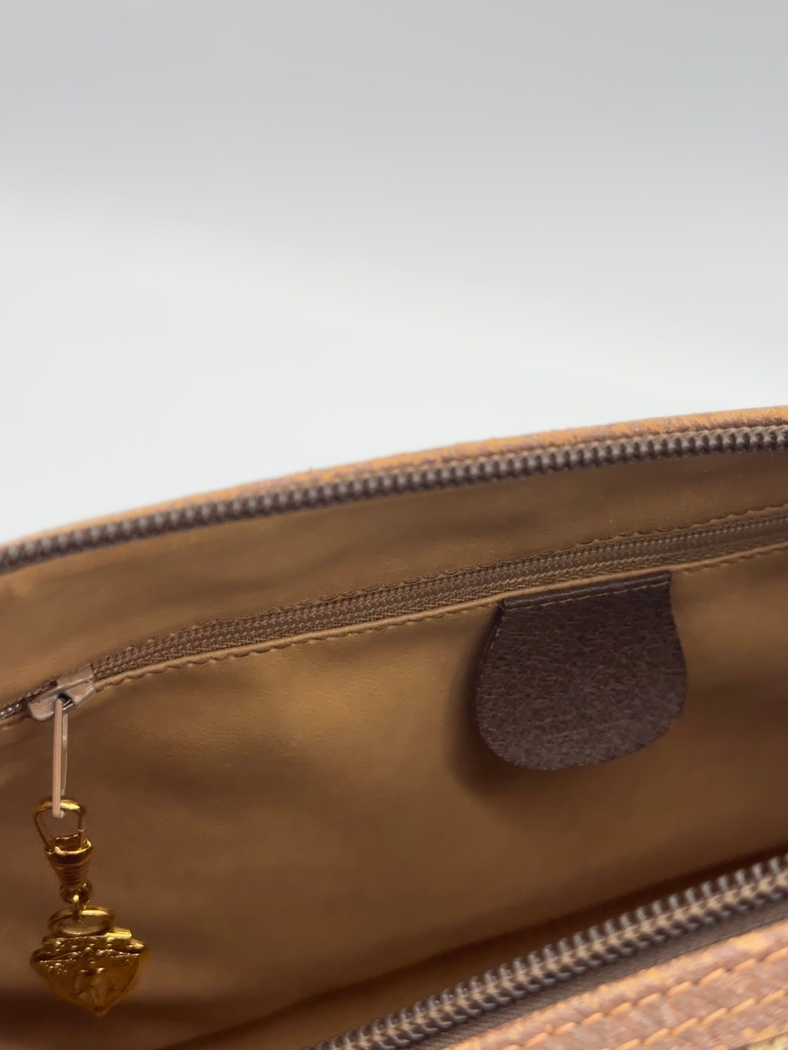 Gucci Boston 30