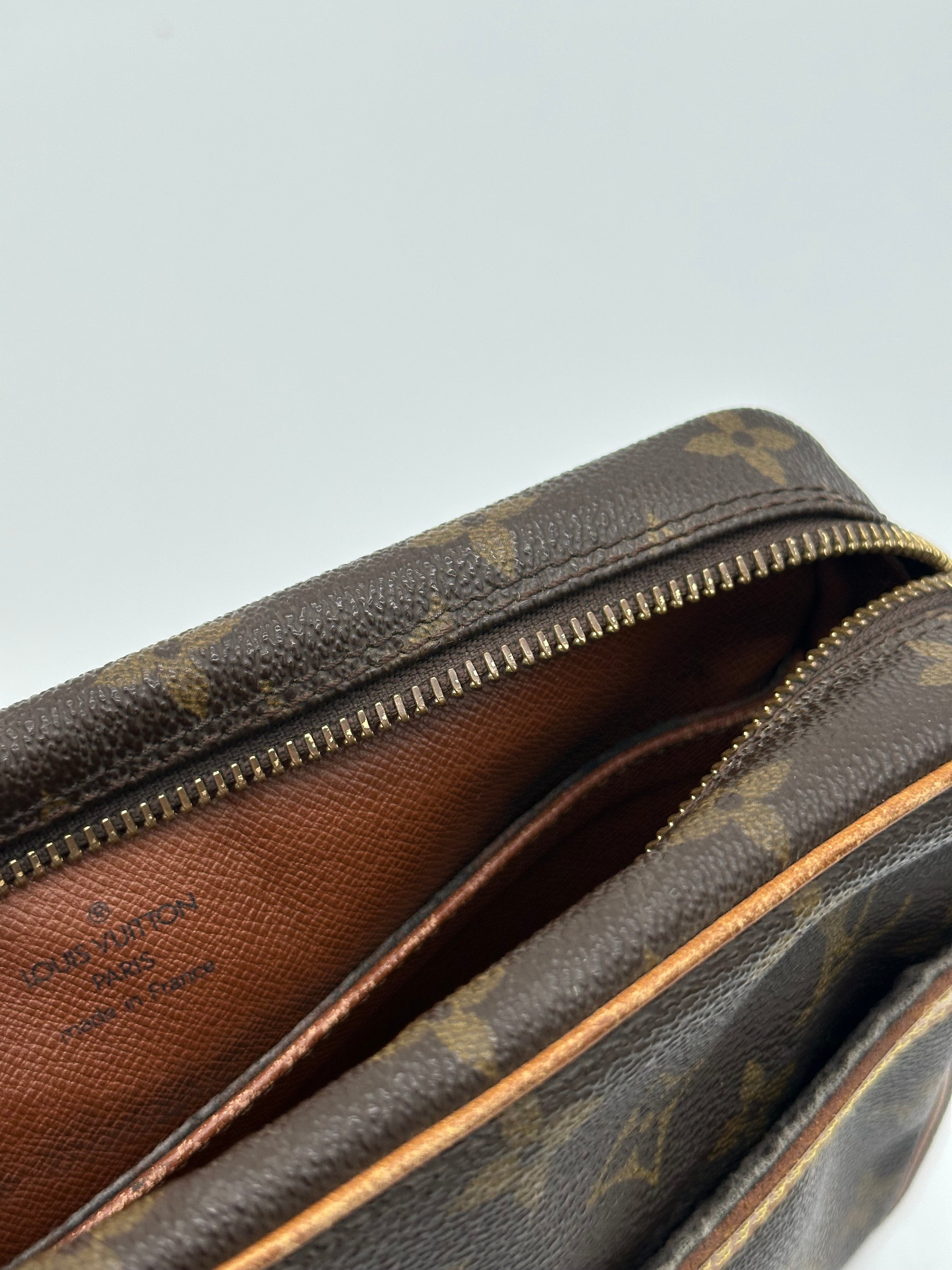 Louis Vuitton Compiegne 23