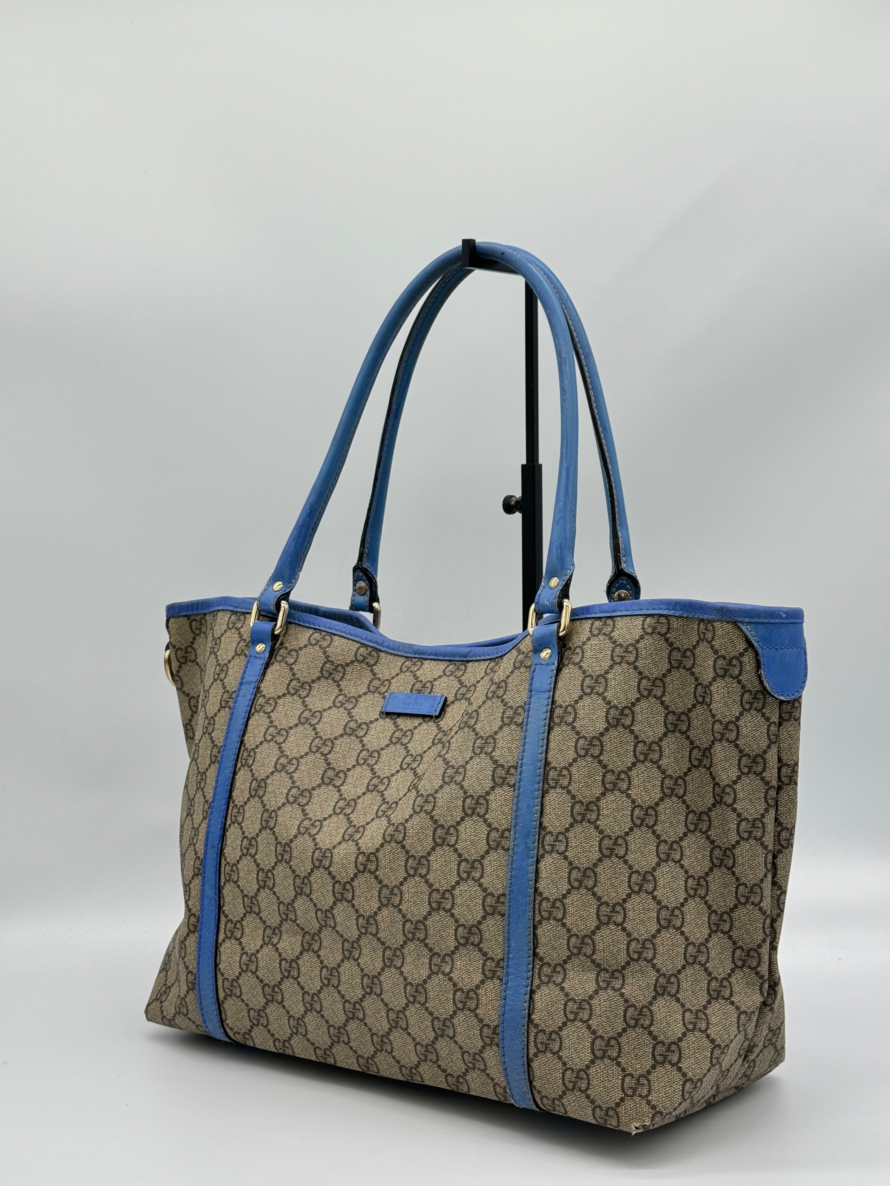 Gucci Supreme Tote