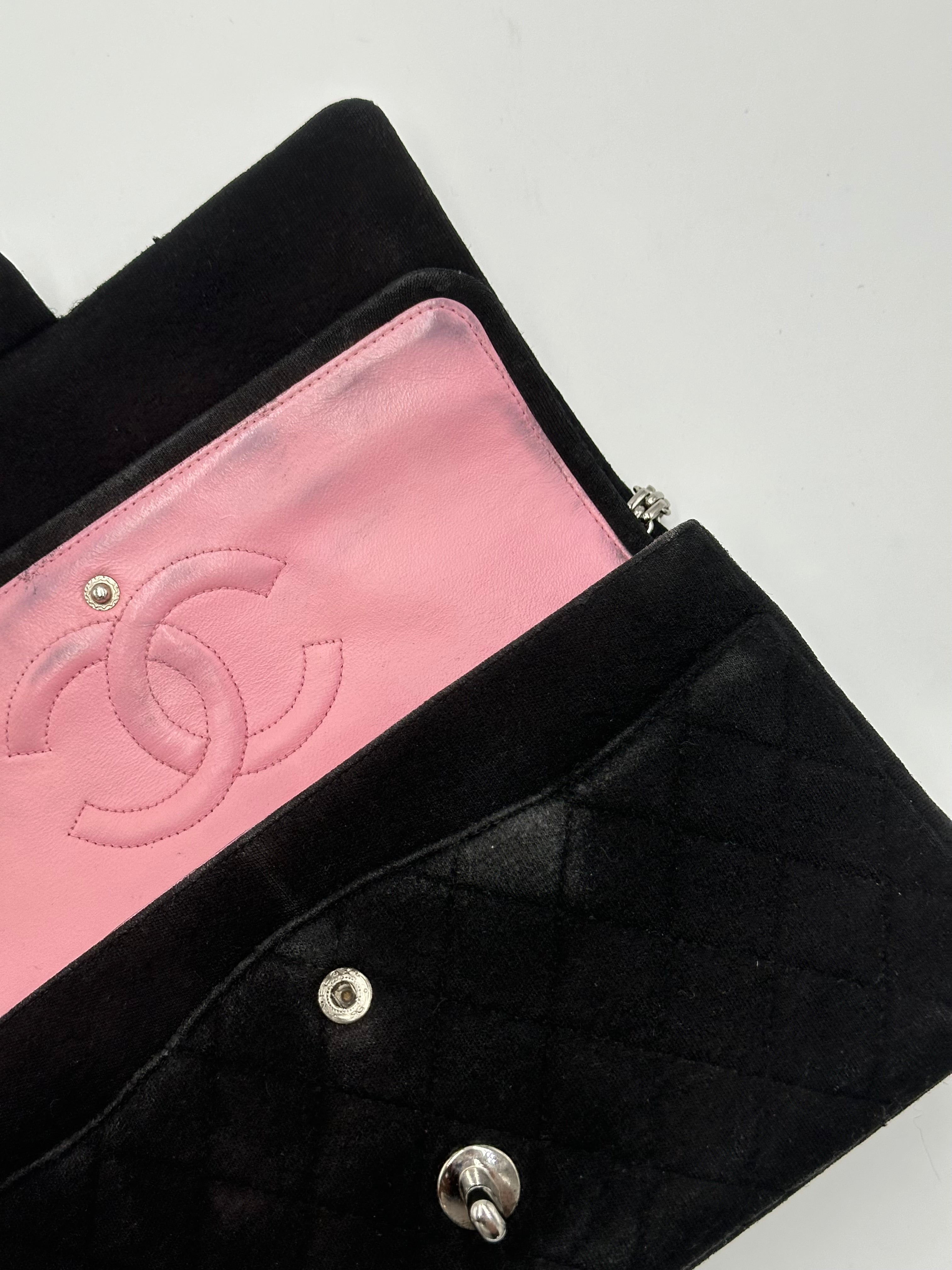 Chanel Classic Double Flap Medium