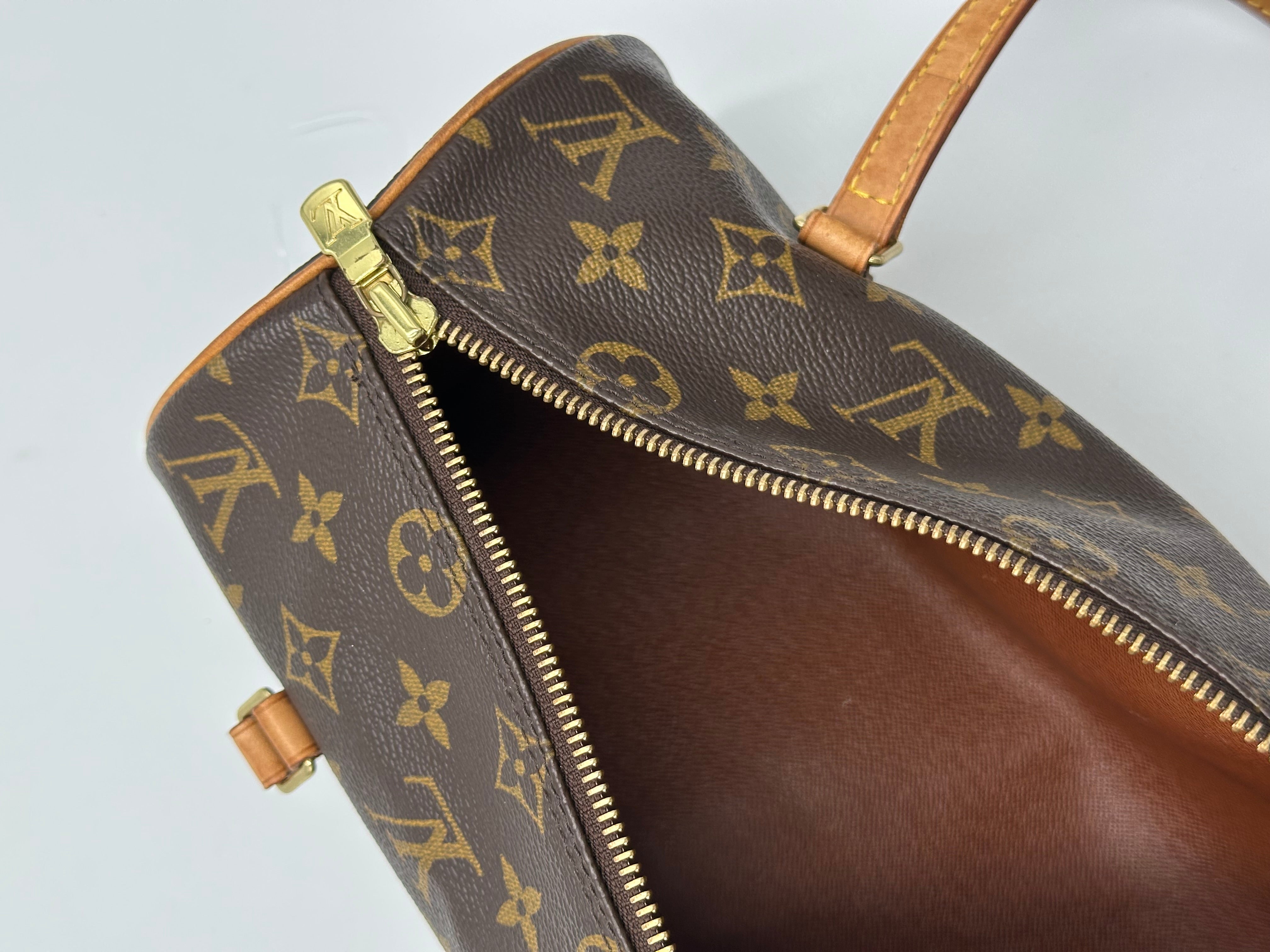 Louis Vuitton Papillon 26