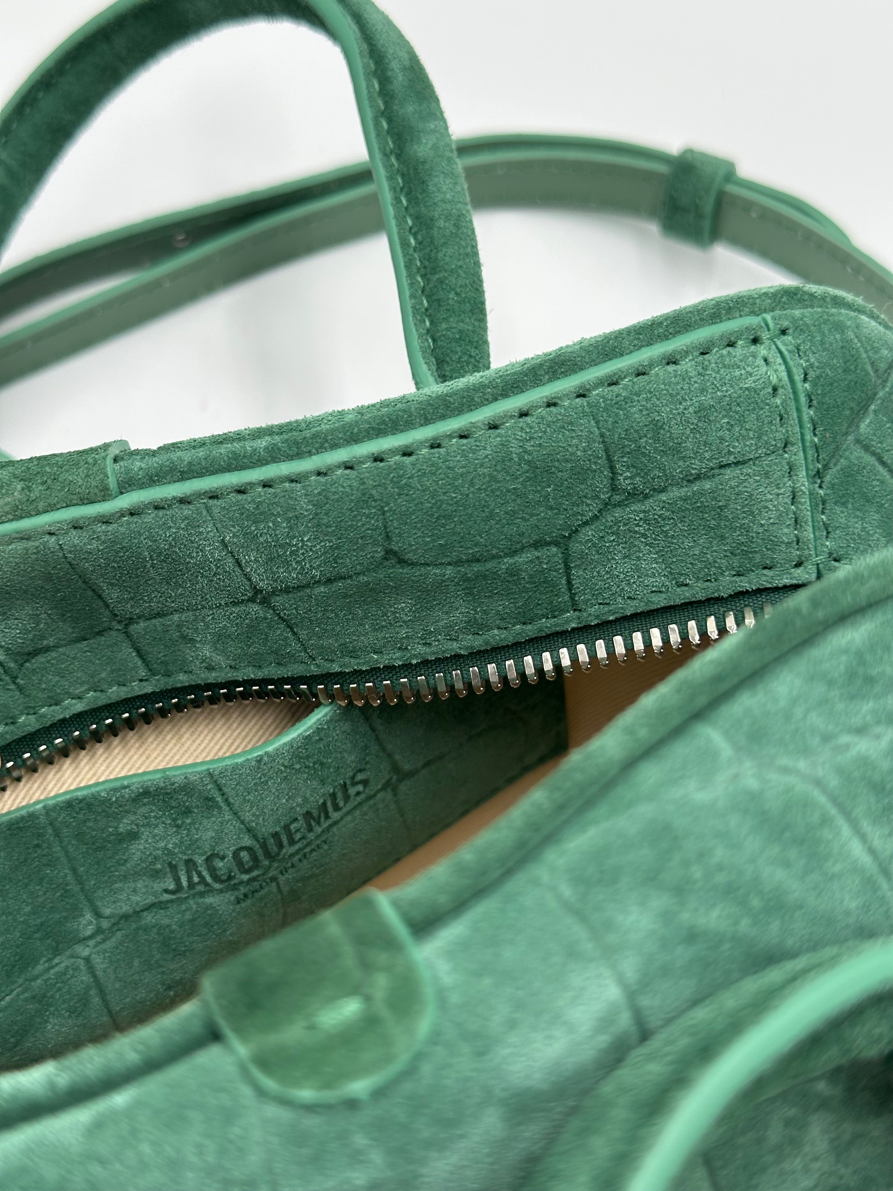 Jacquemus Le Petit Turismo