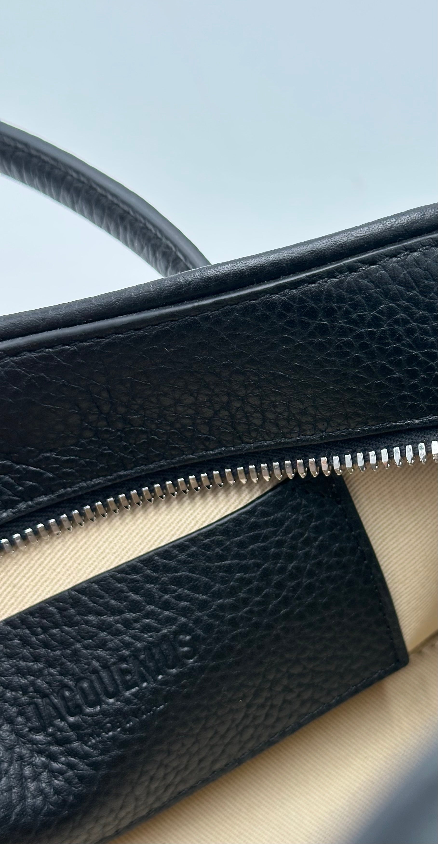 Jacquemus Le Petit Turismo