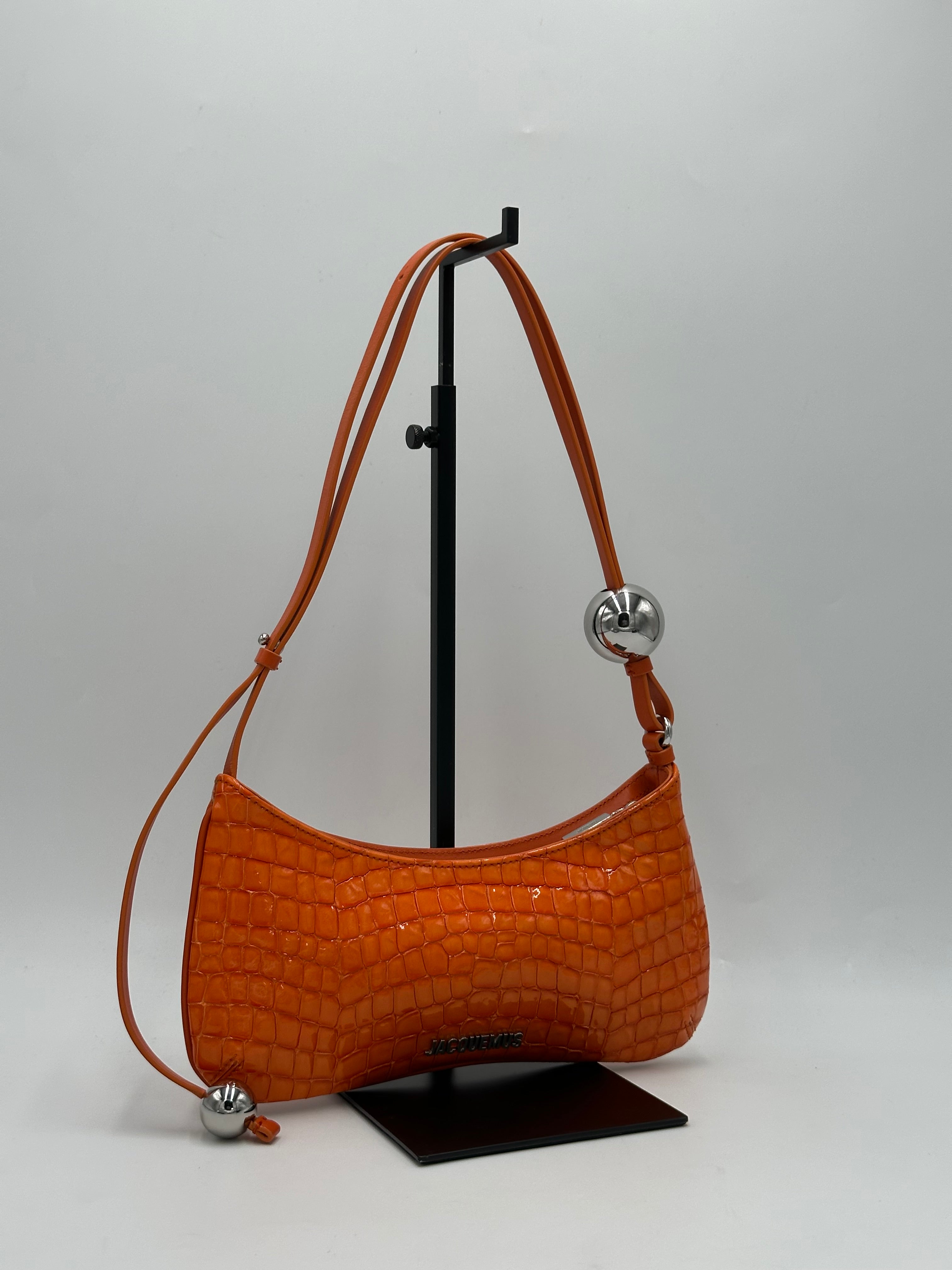 Jacquemus Le Bisou Perle