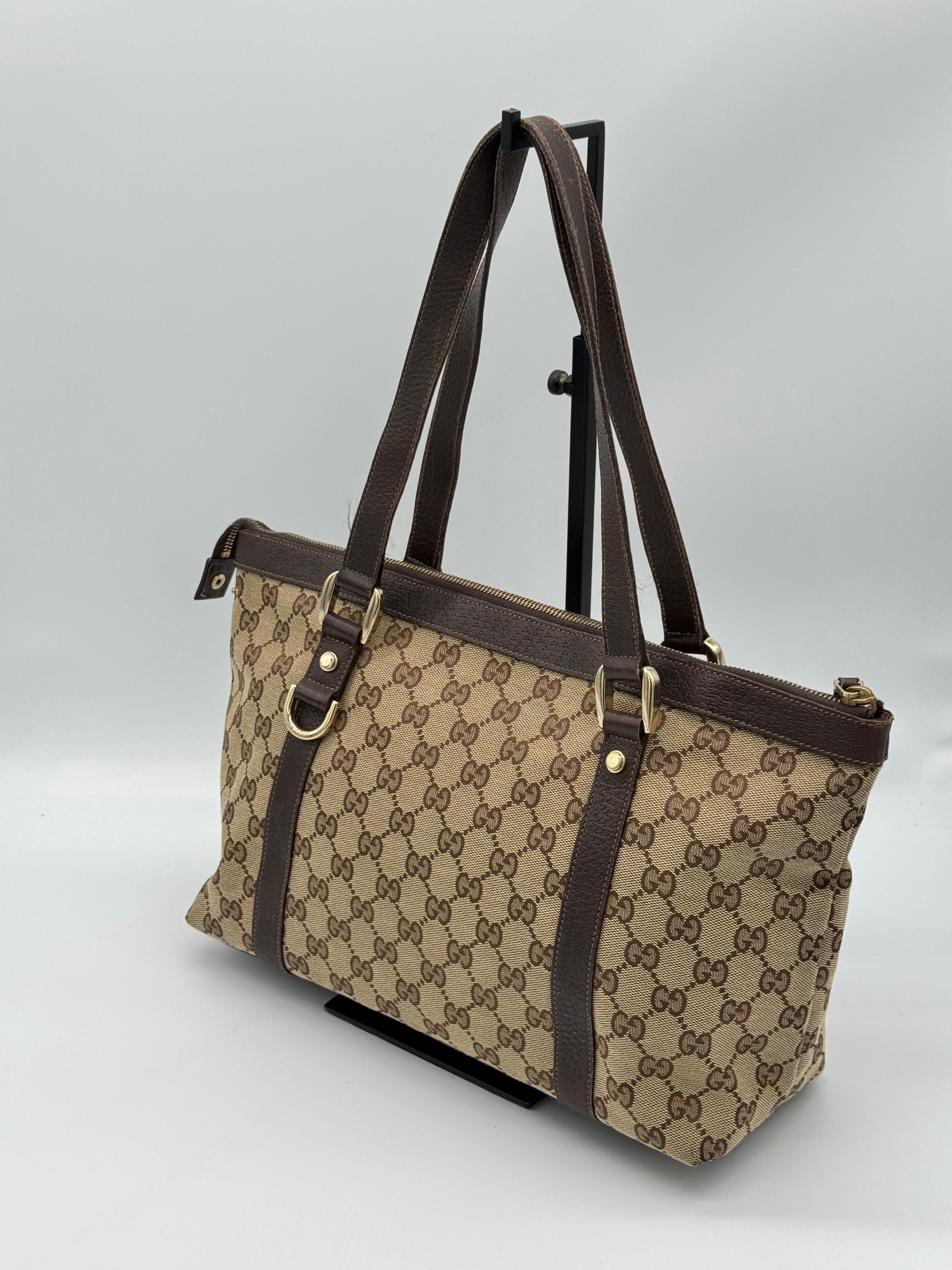 Gucci Abbey D-Ring