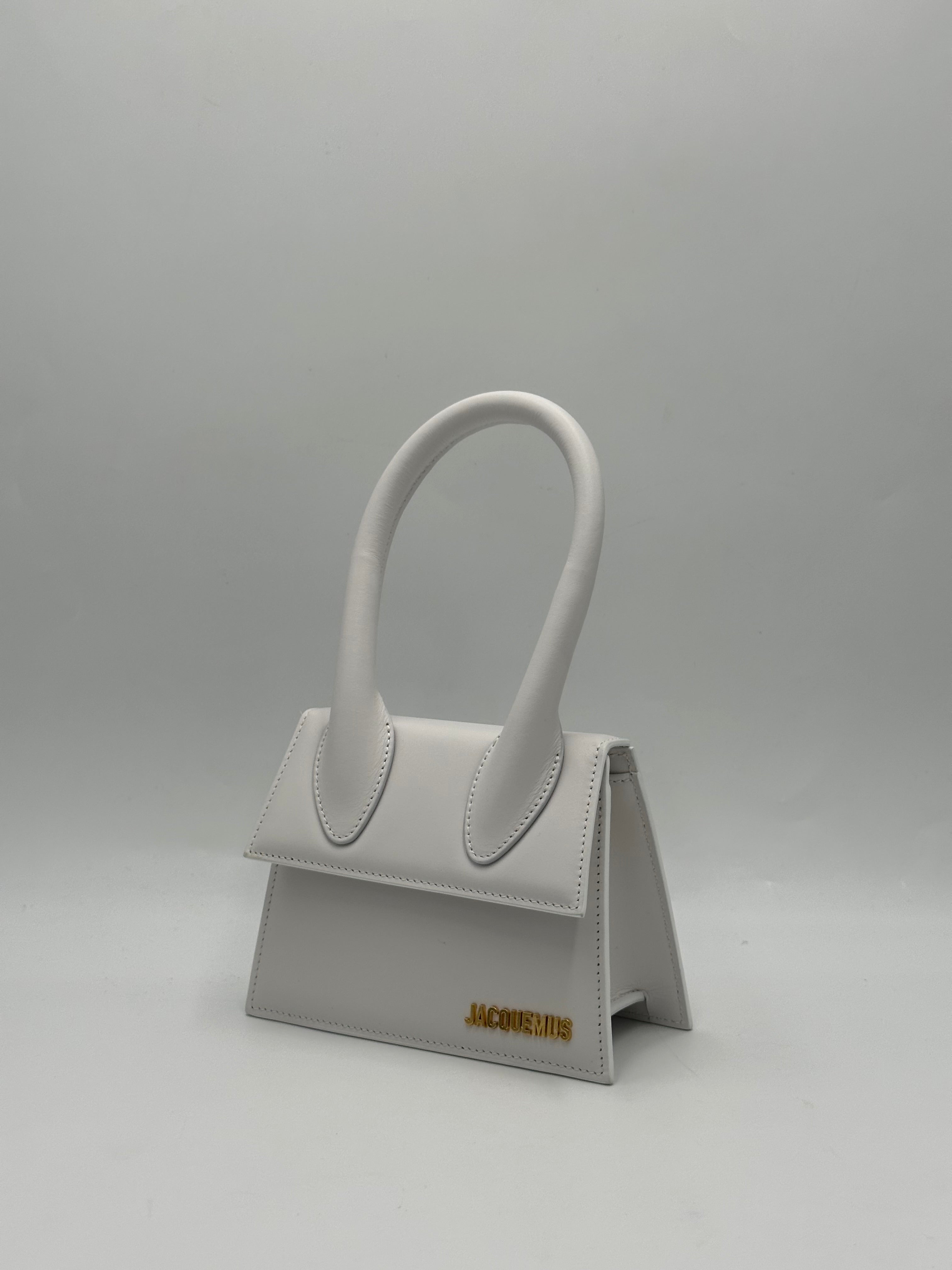 Jacquemus Le Chiquito Moyen