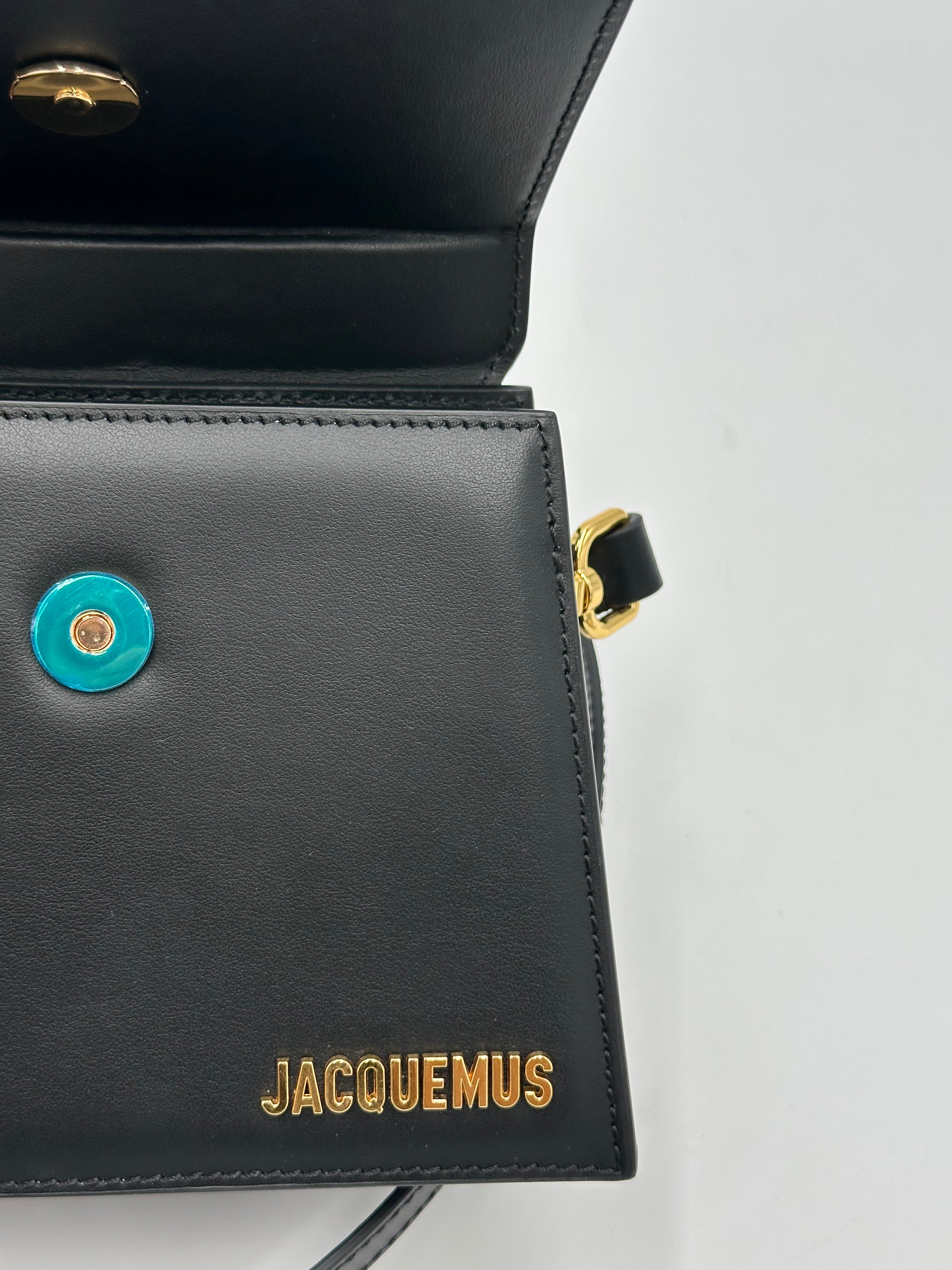 Jacquemus Le Chiquito Moyen