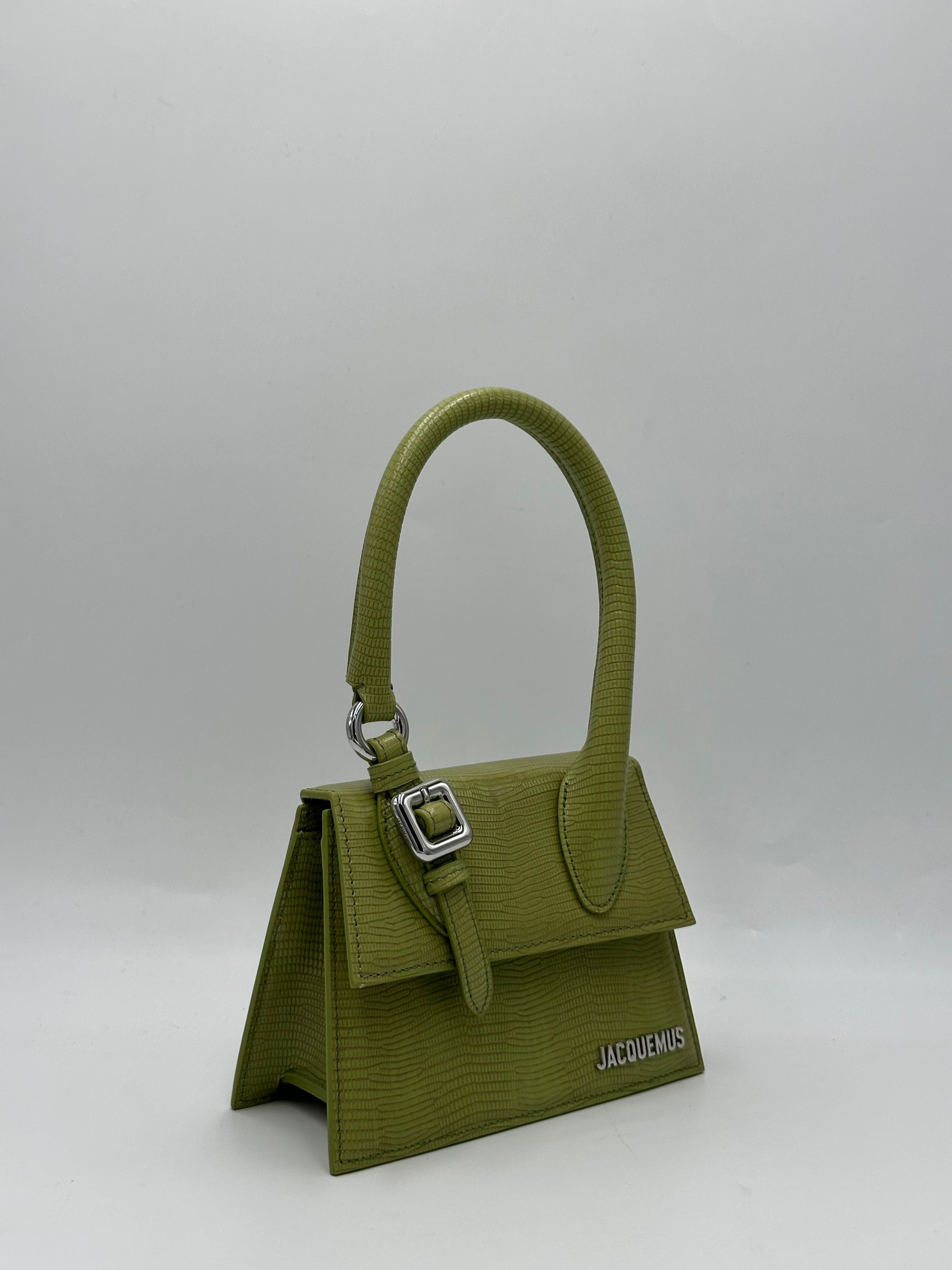 Jacquemus Le Chiquito Moyen