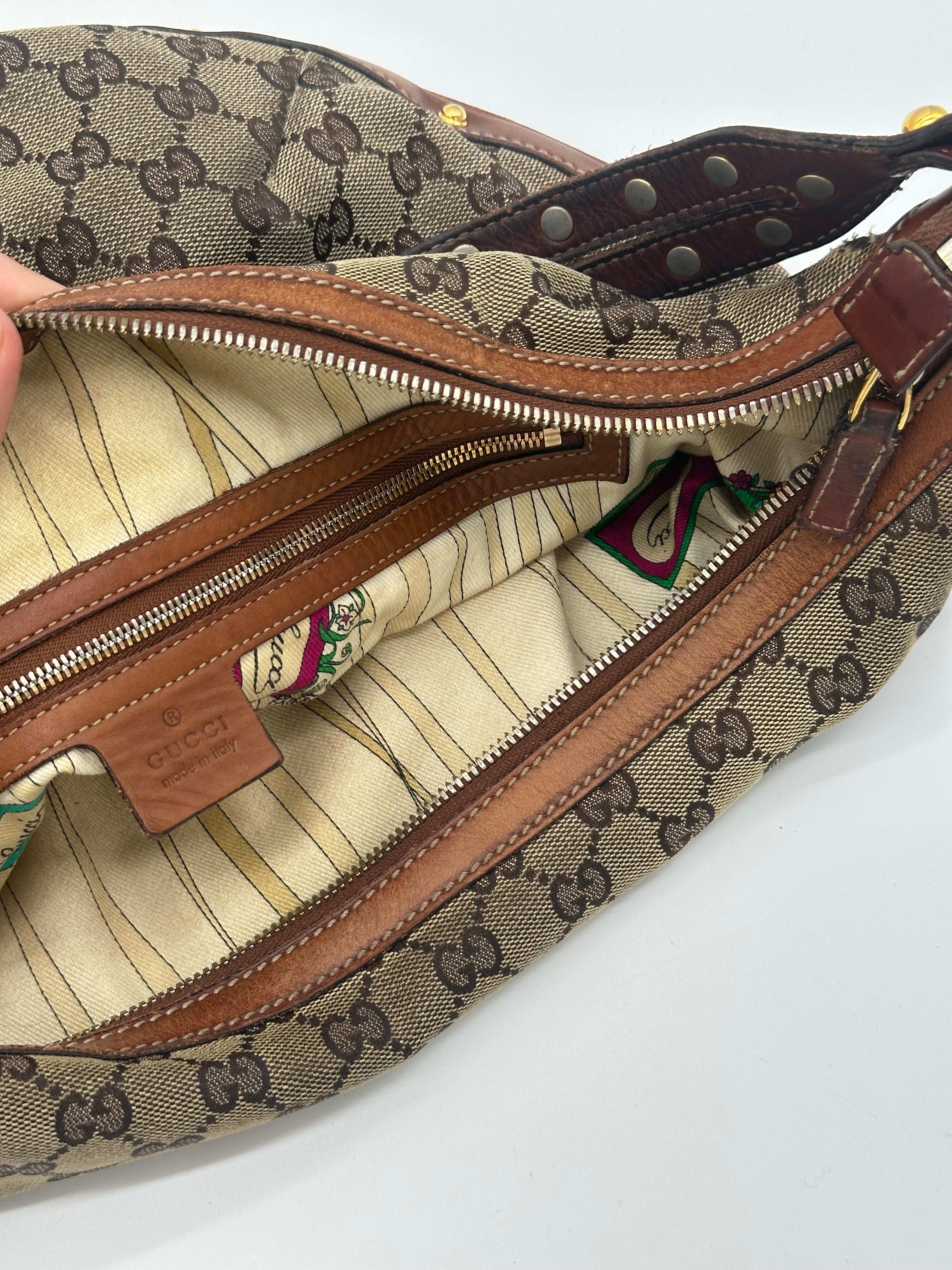 Gucci Interlocking Hobo