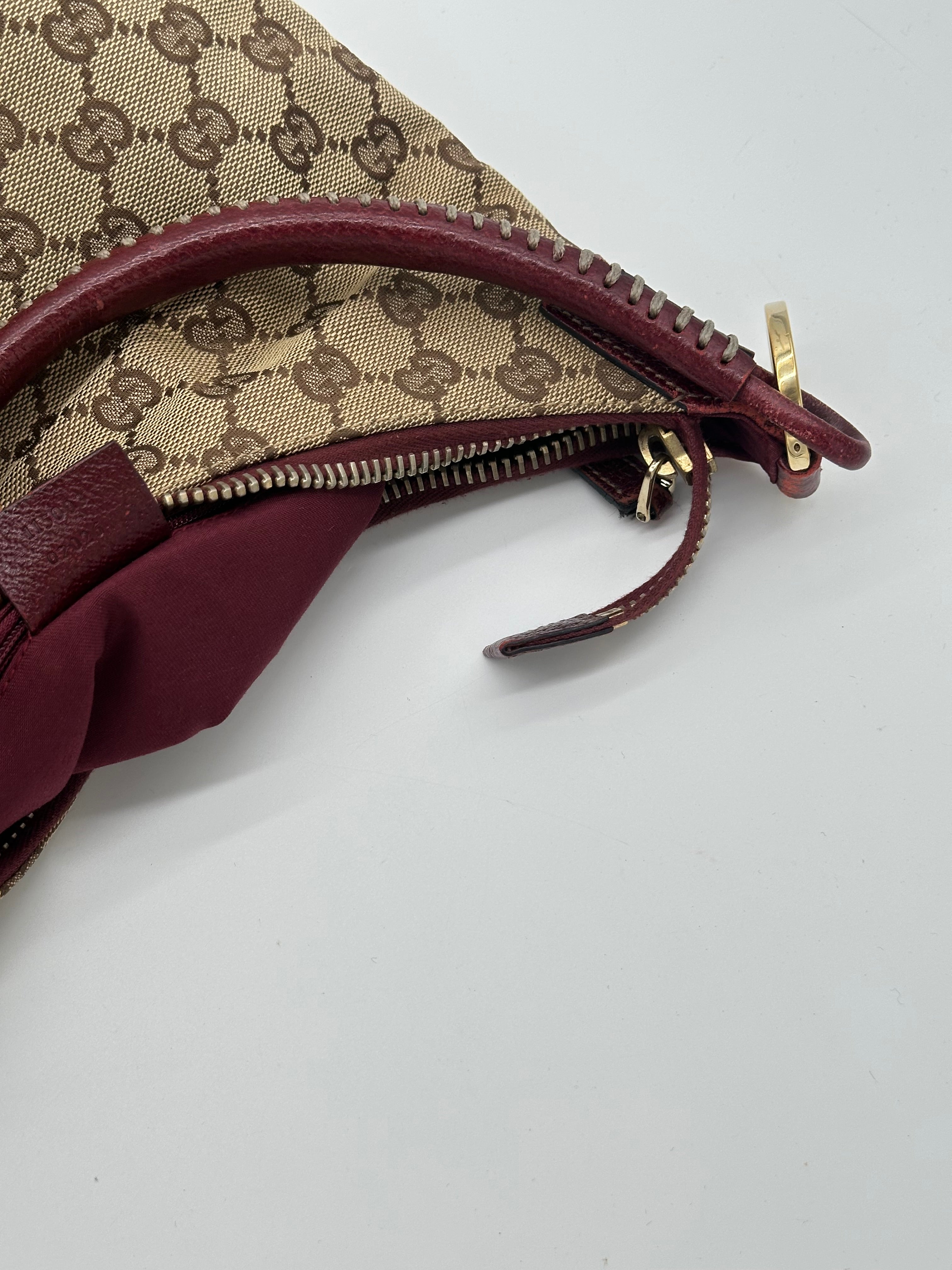 Gucci Lock Canvas