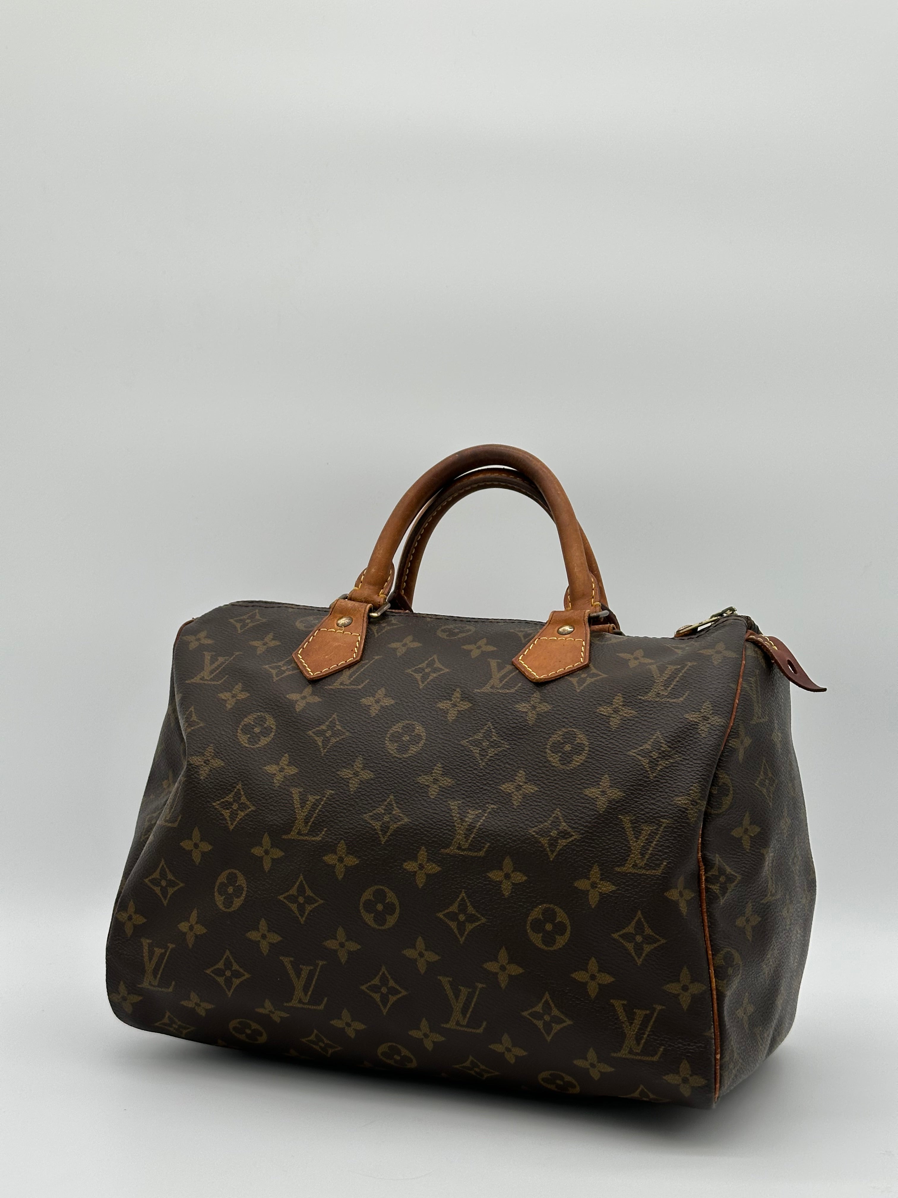 Louis Vuitton Speedy 30