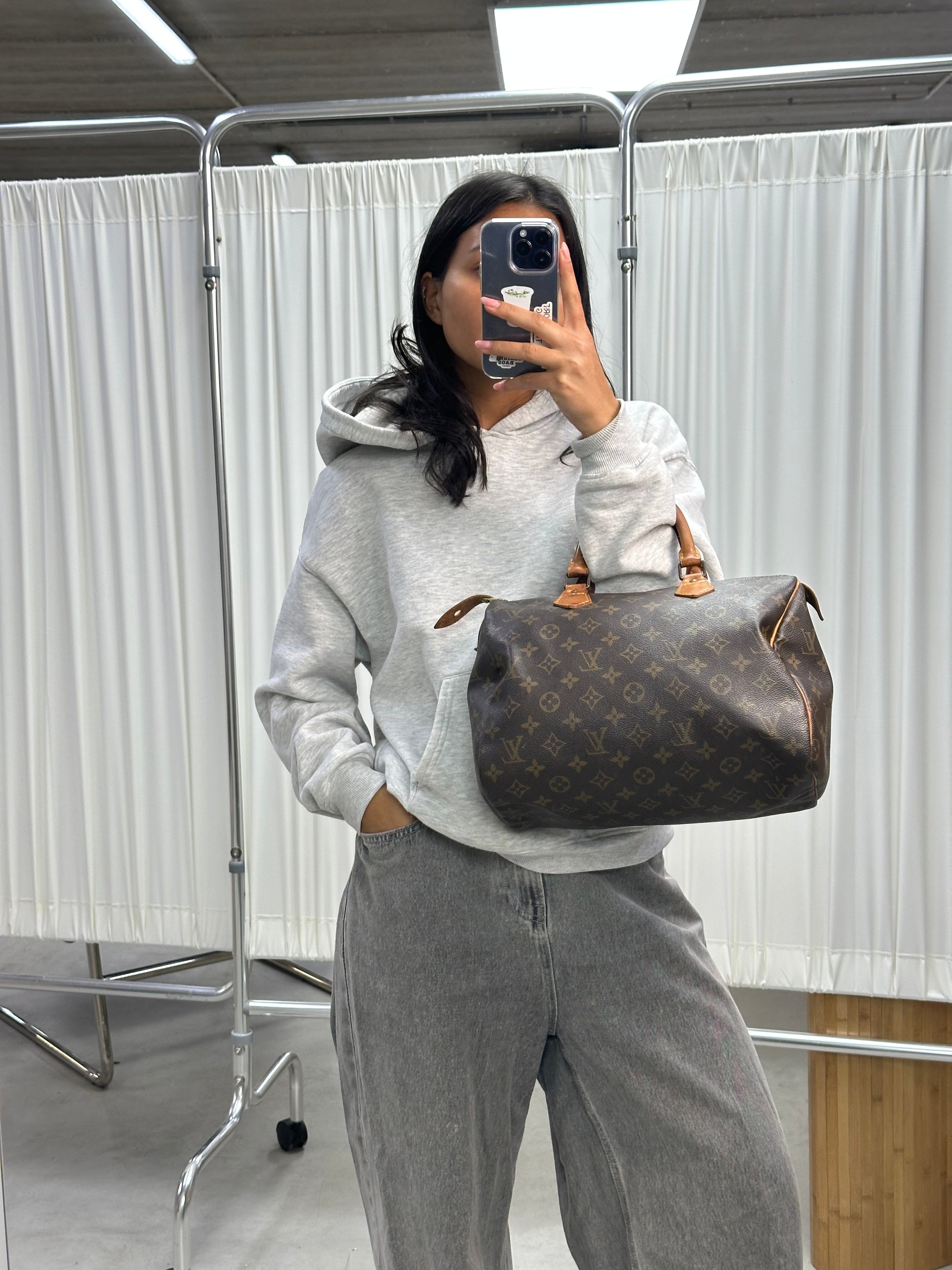 Louis Vuitton Speedy 30