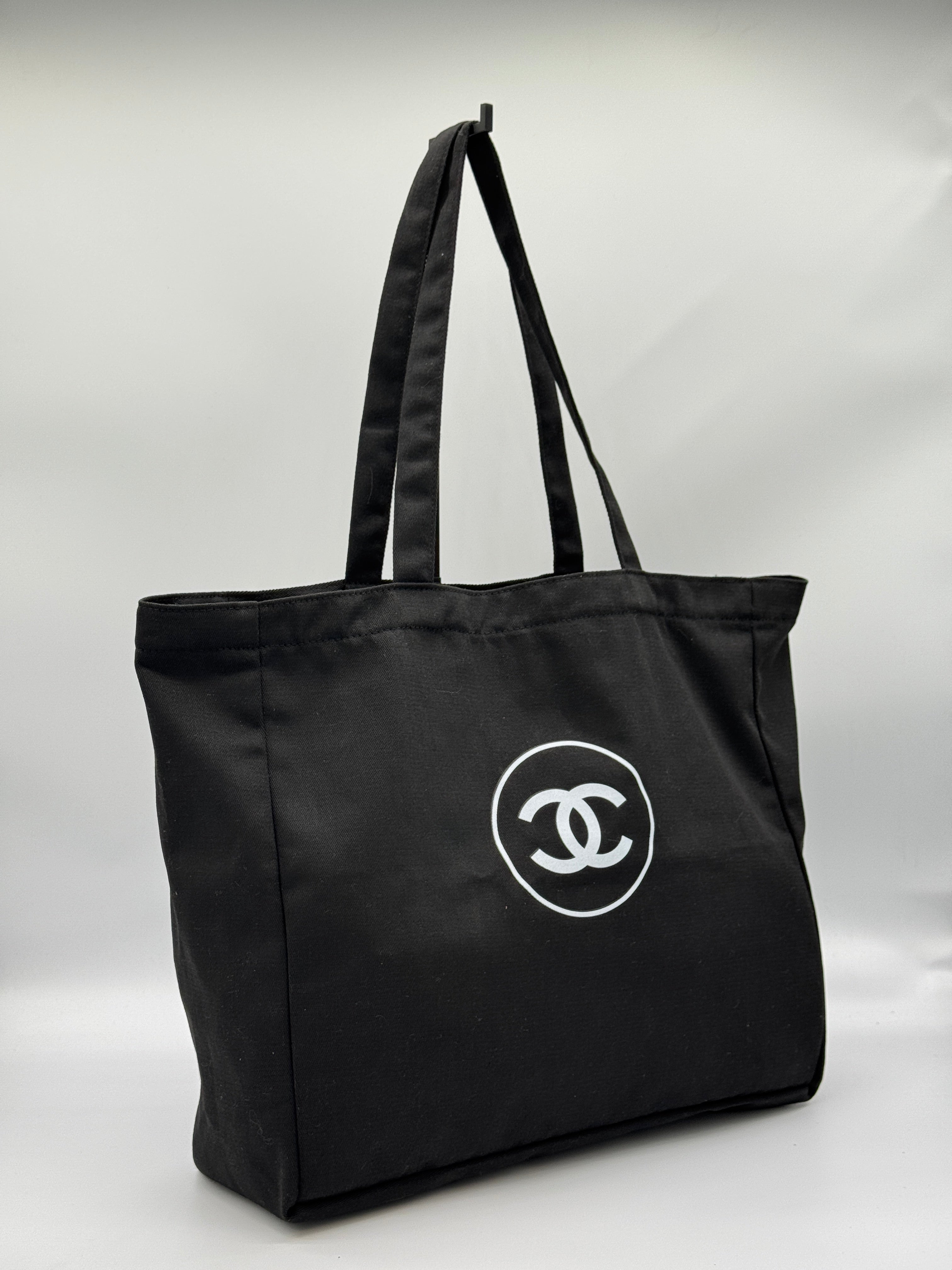 Chanel Tote Bag