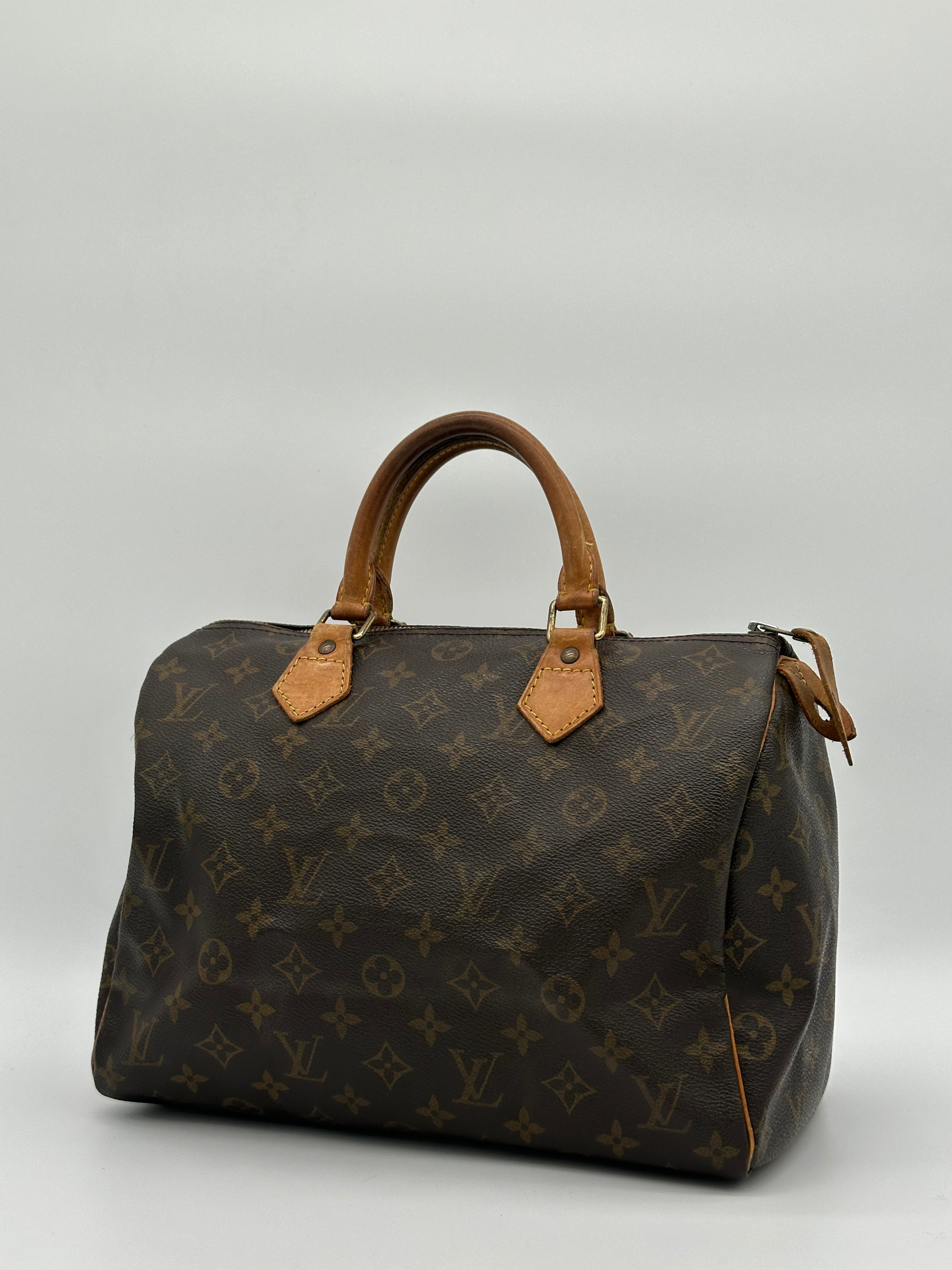 Louis Vuitton Speedy 30