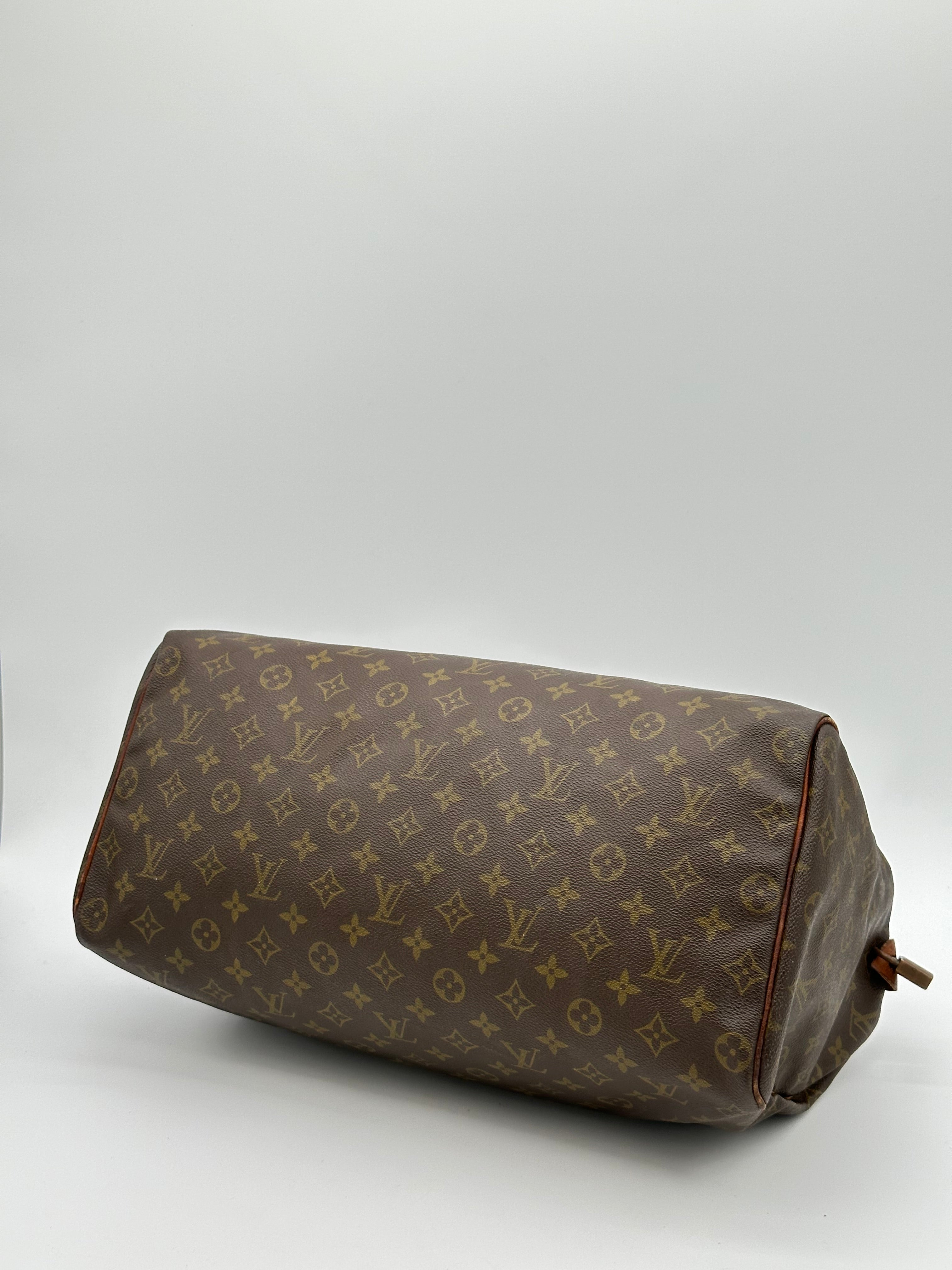 Louis Vuitton Speedy 40