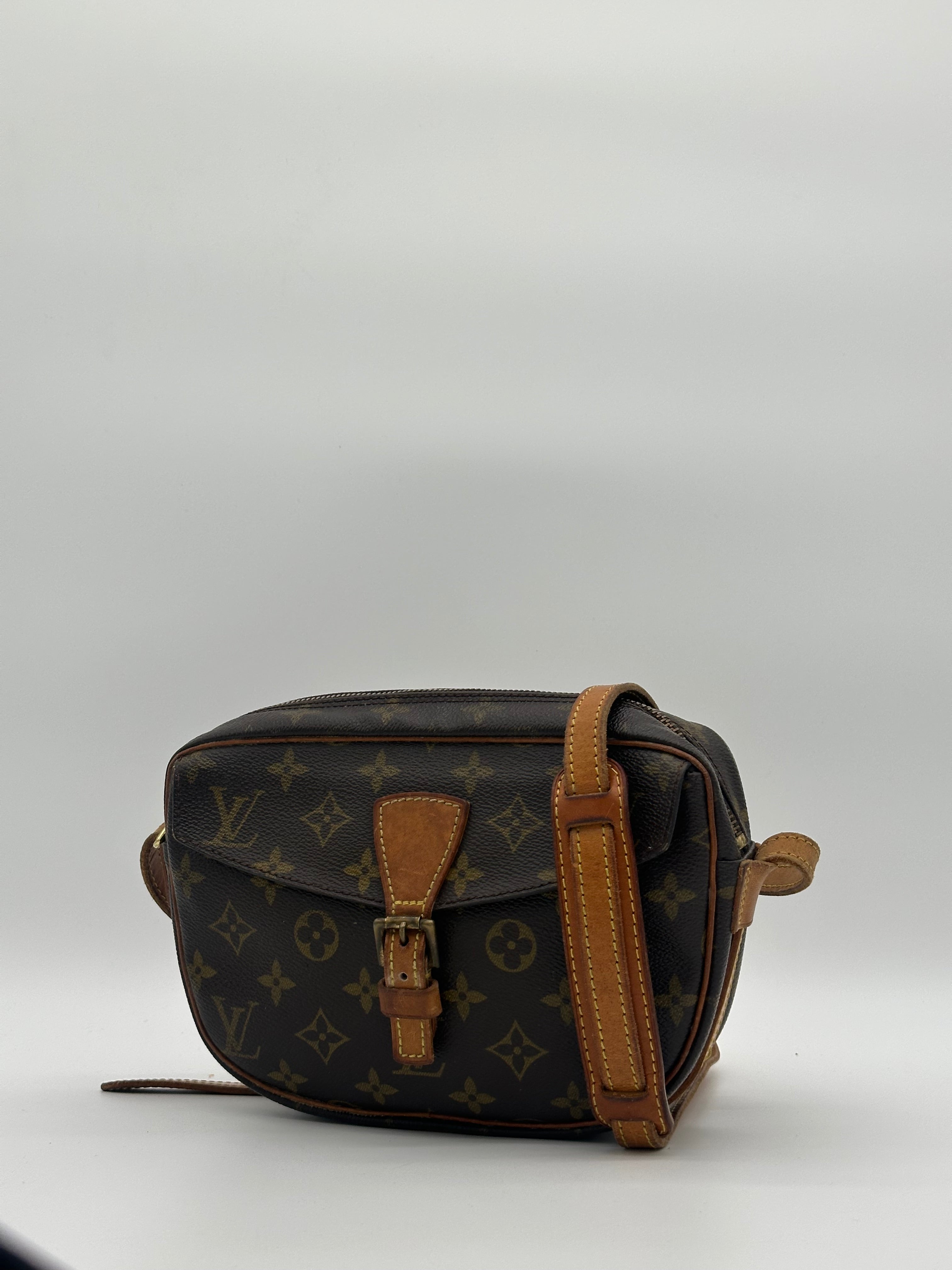 Louis Vuitton Jeune Fille PM