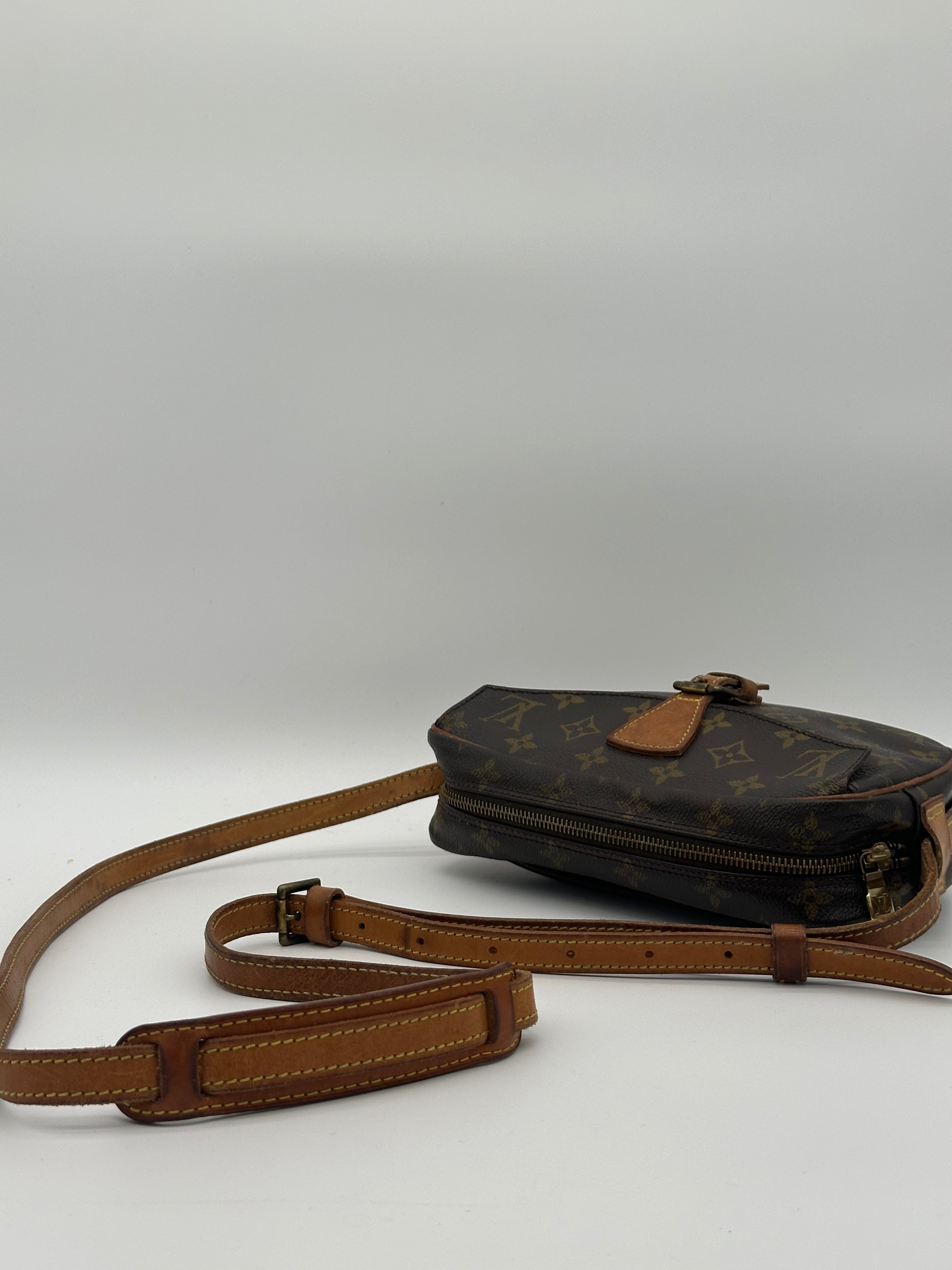 Louis Vuitton Jeune Fille PM