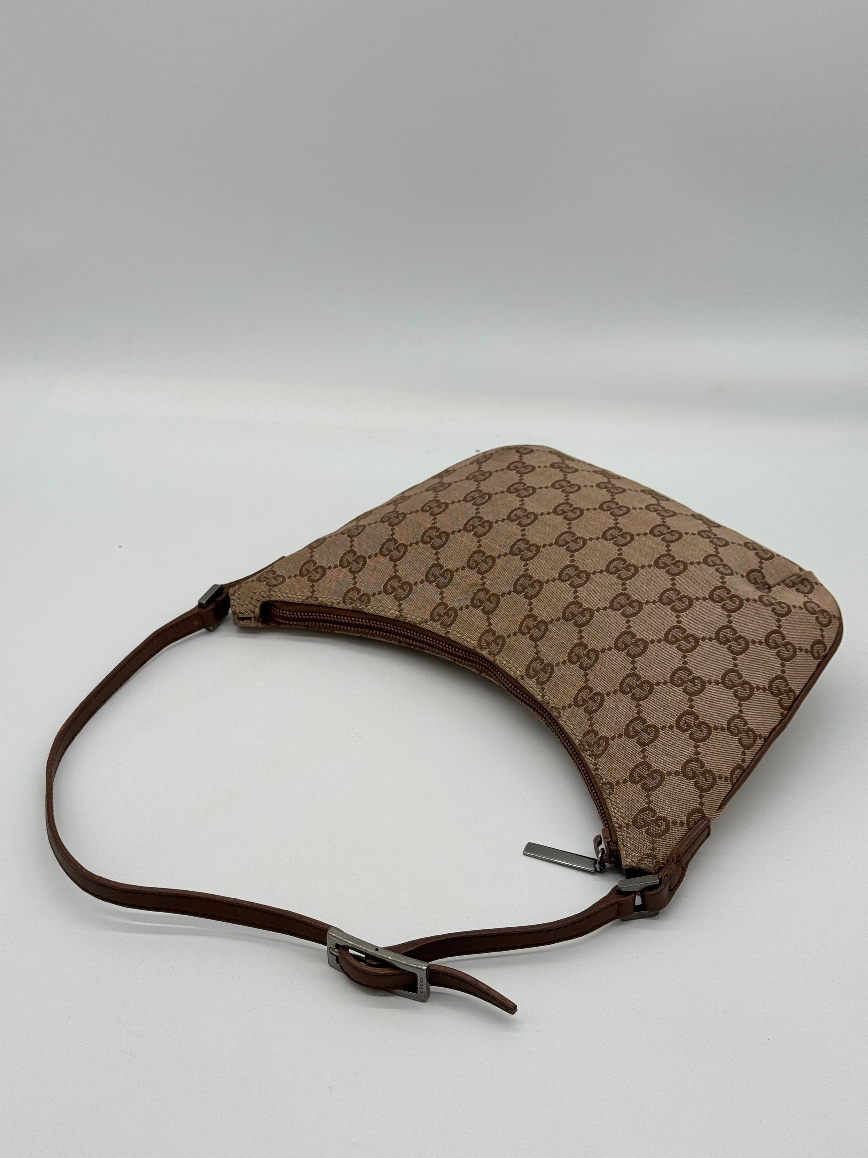 Gucci Canvas Baguette