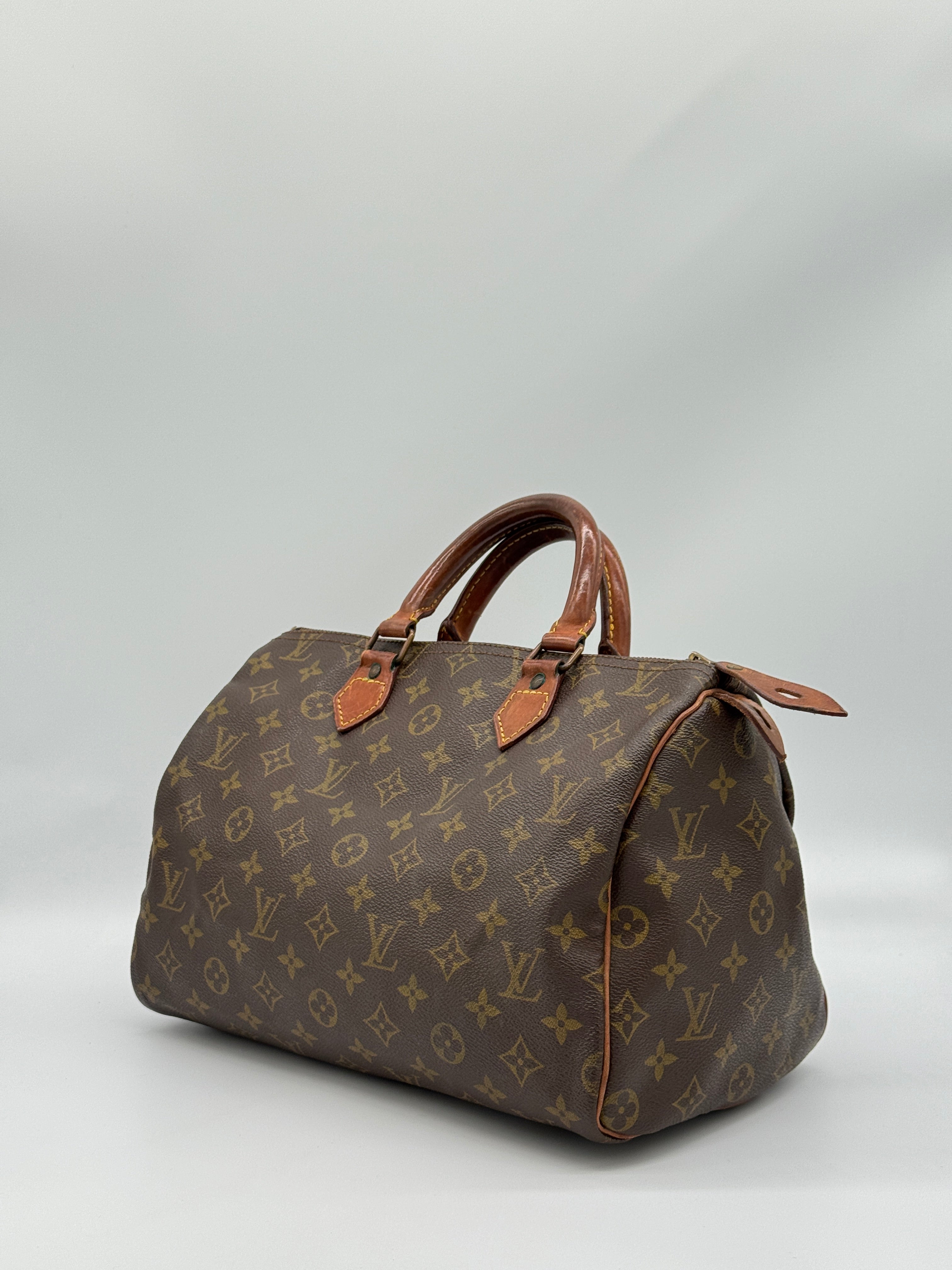 Louis Vuitton Speedy 30