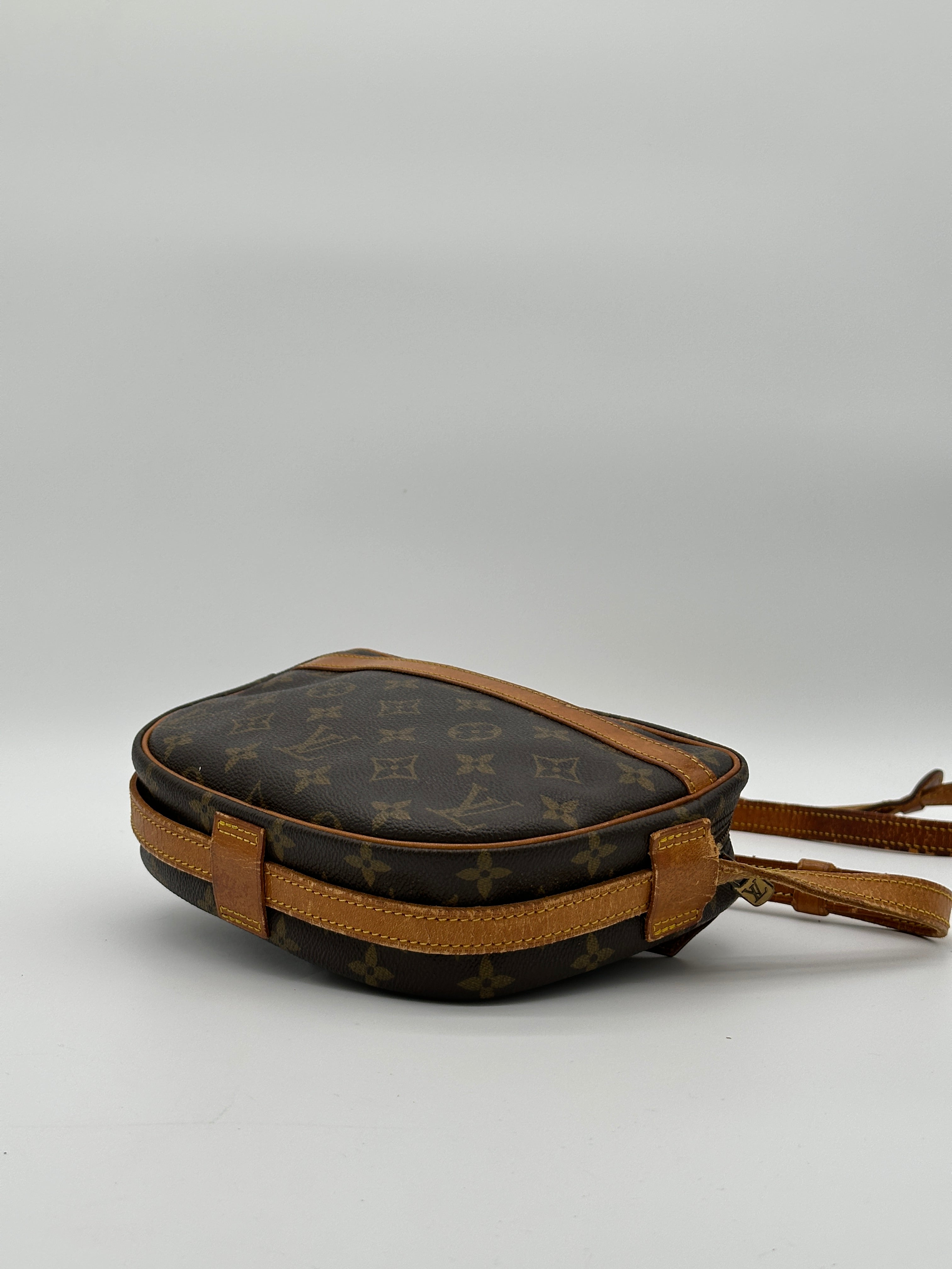 Louis Vuitton Jeune Fille PM