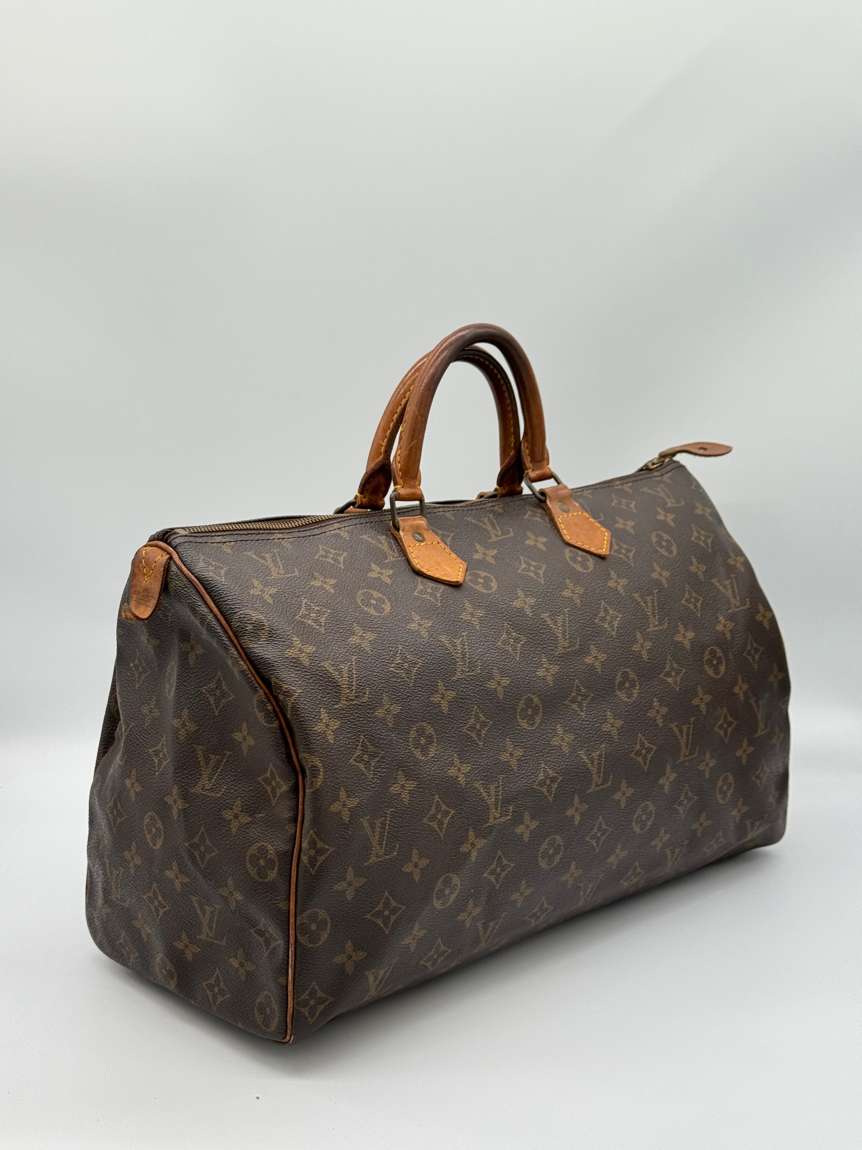 Louis Vuitton Speedy 40