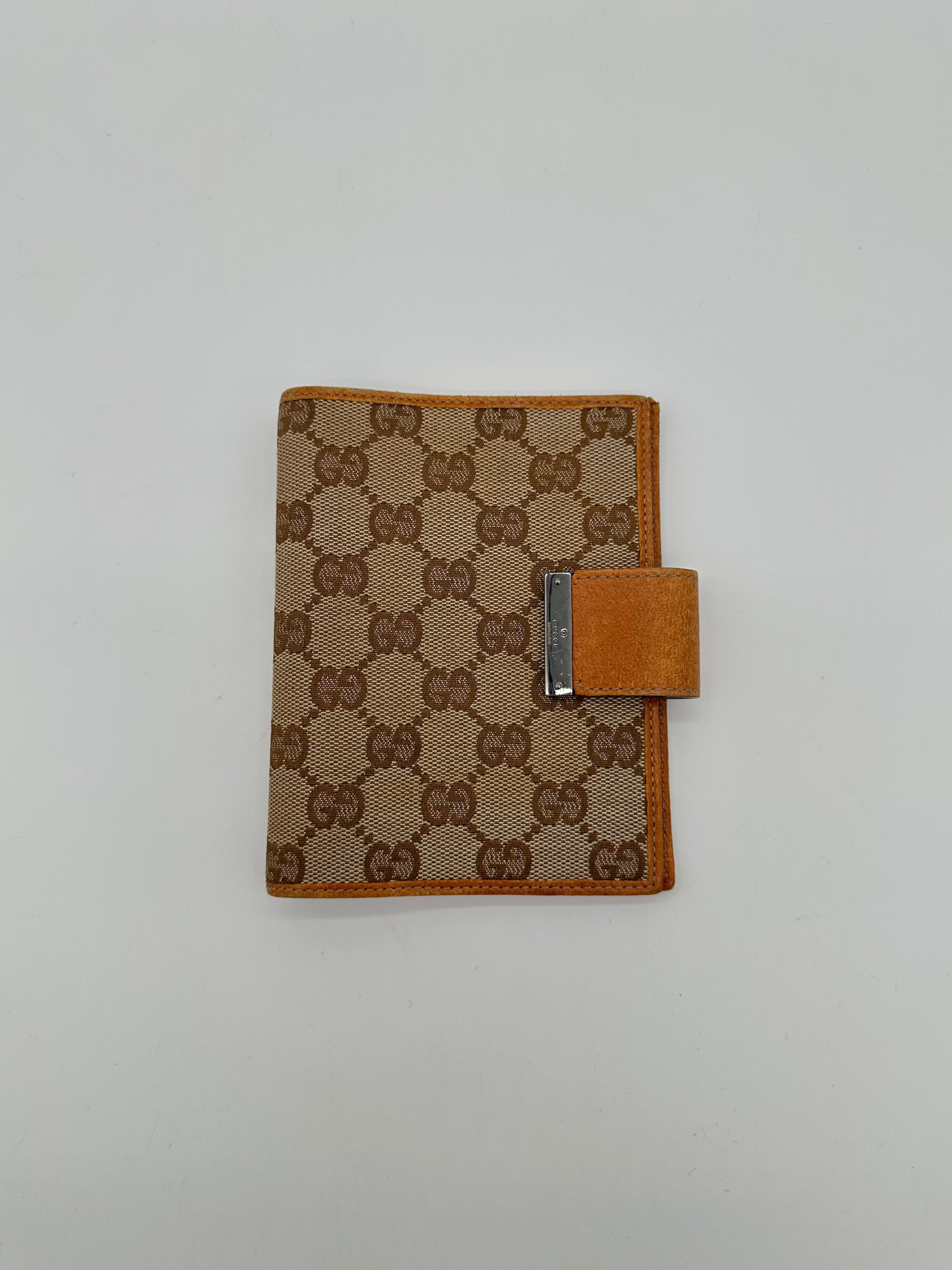 Gucci Agenda