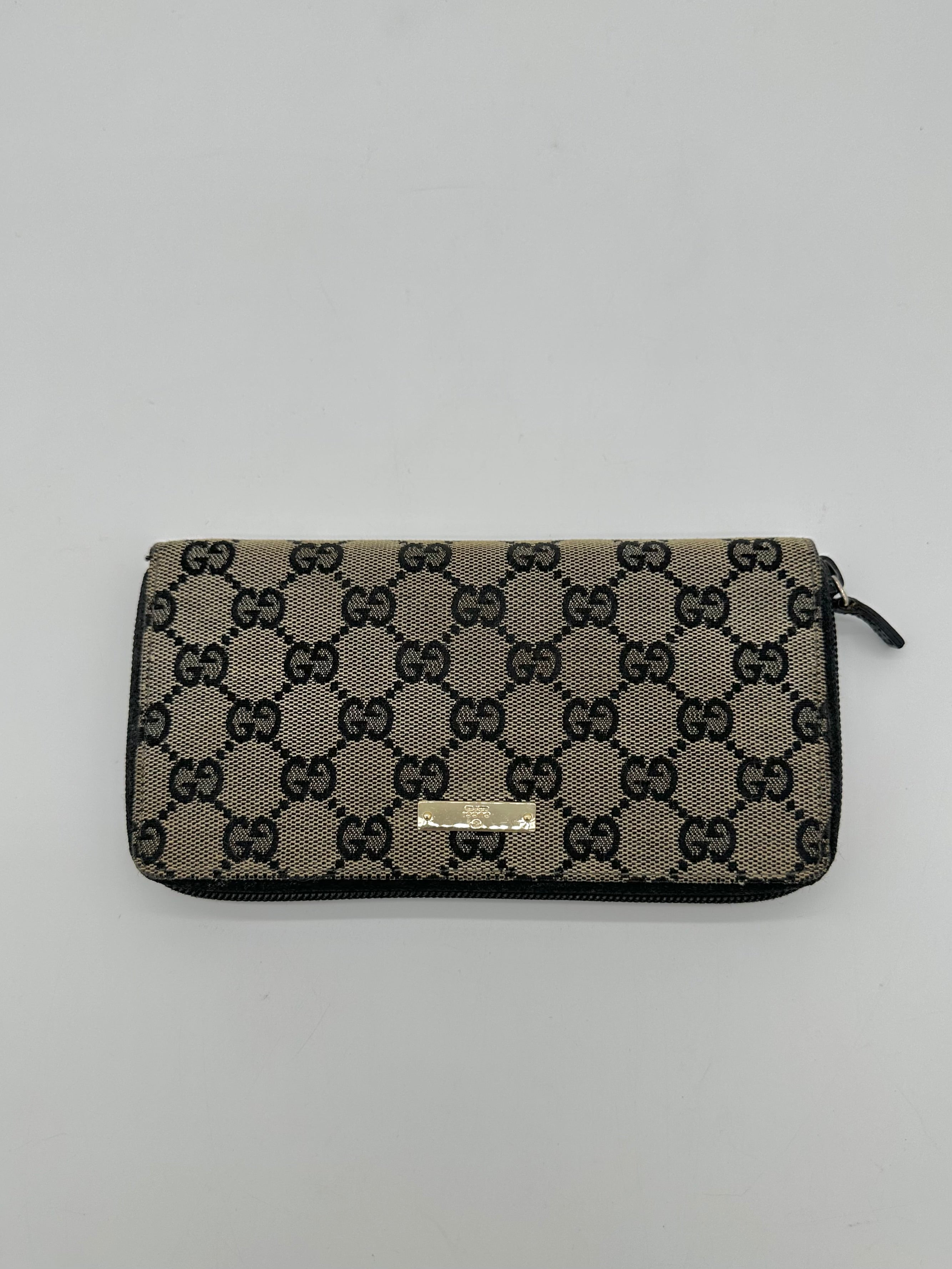 Gucci Zip Around Wallet