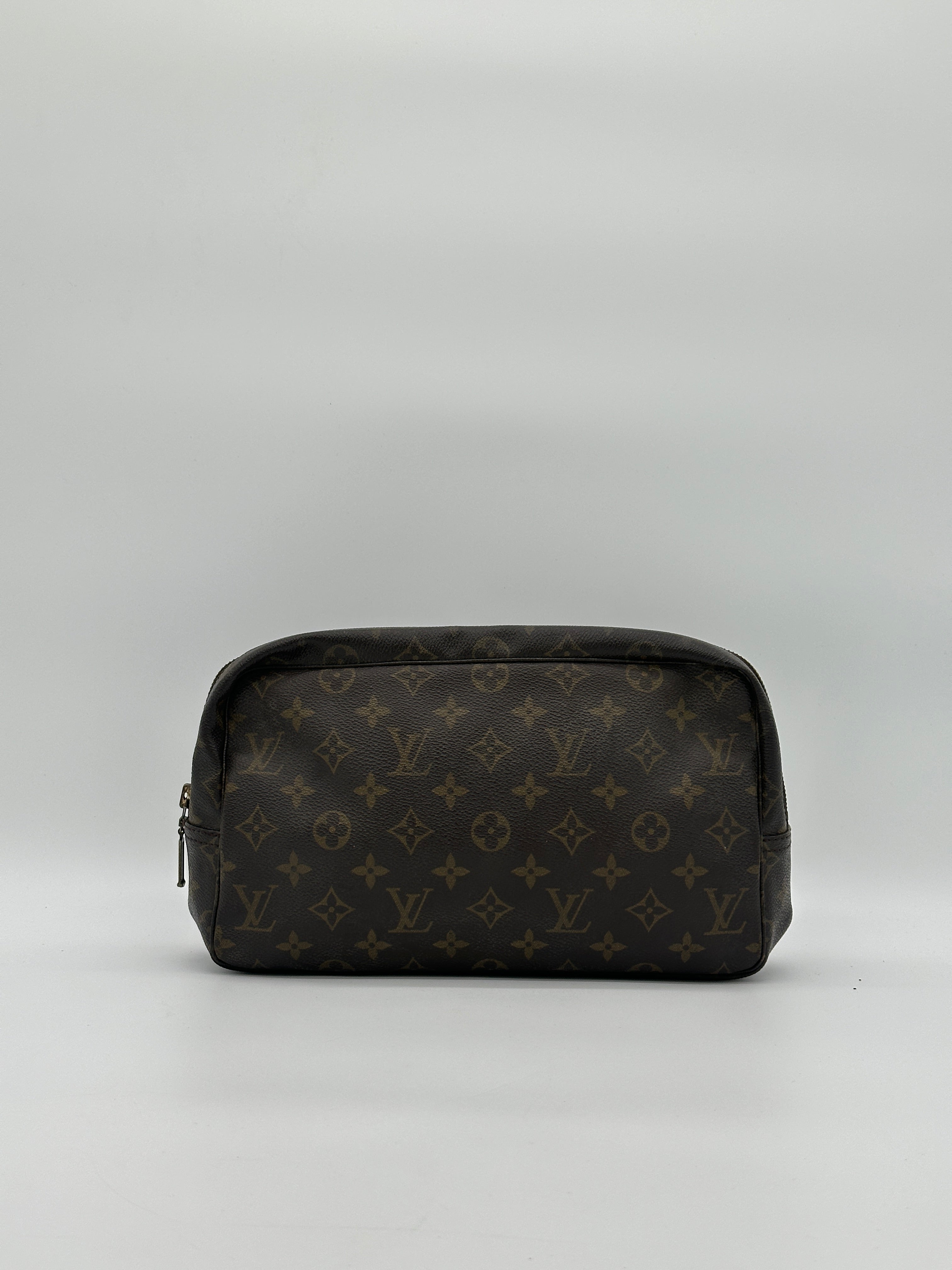 Louis Vuitton Trousse 28