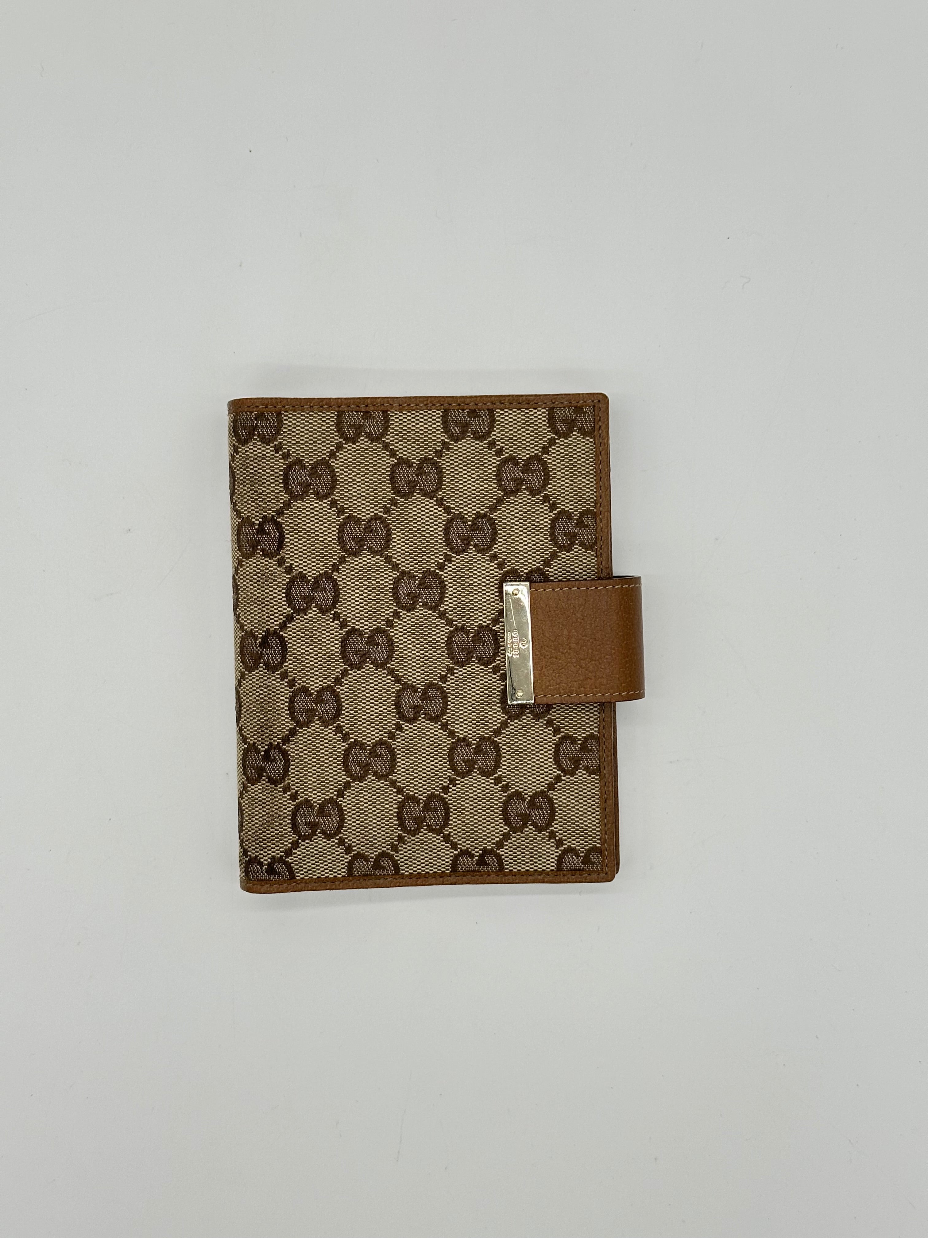 Gucci Agenda