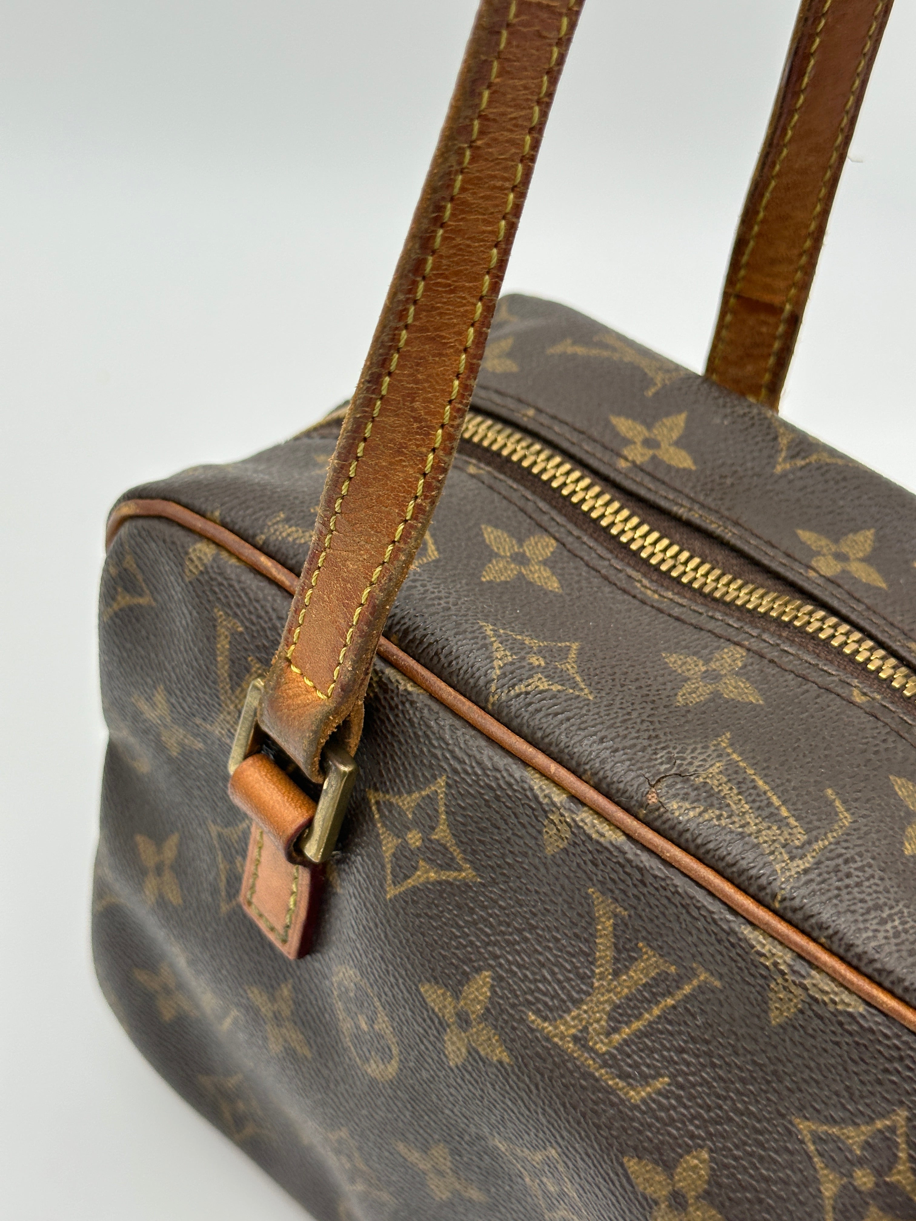 Louis Vuitton Cité MM