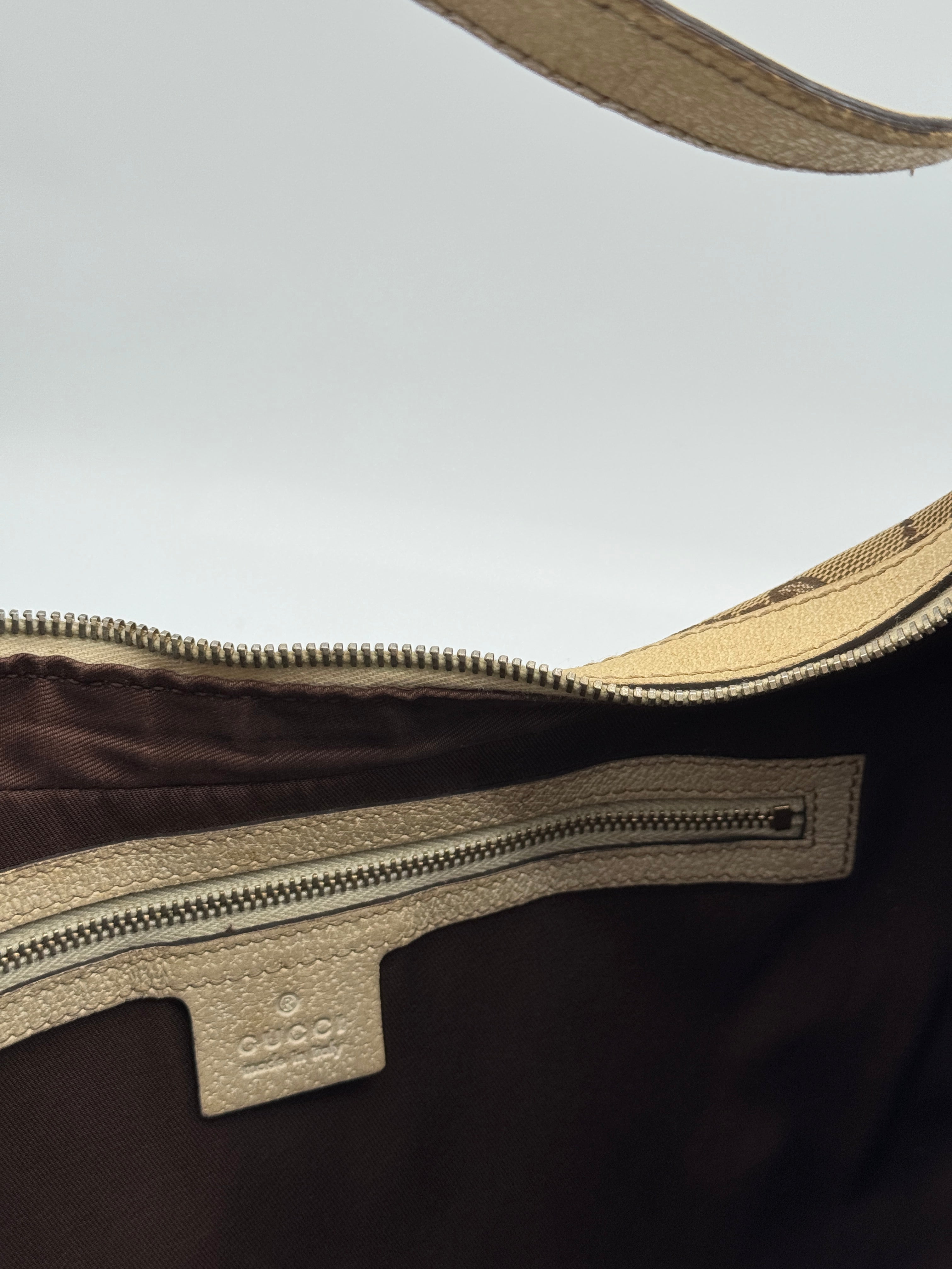 Gucci Charmy Hobo