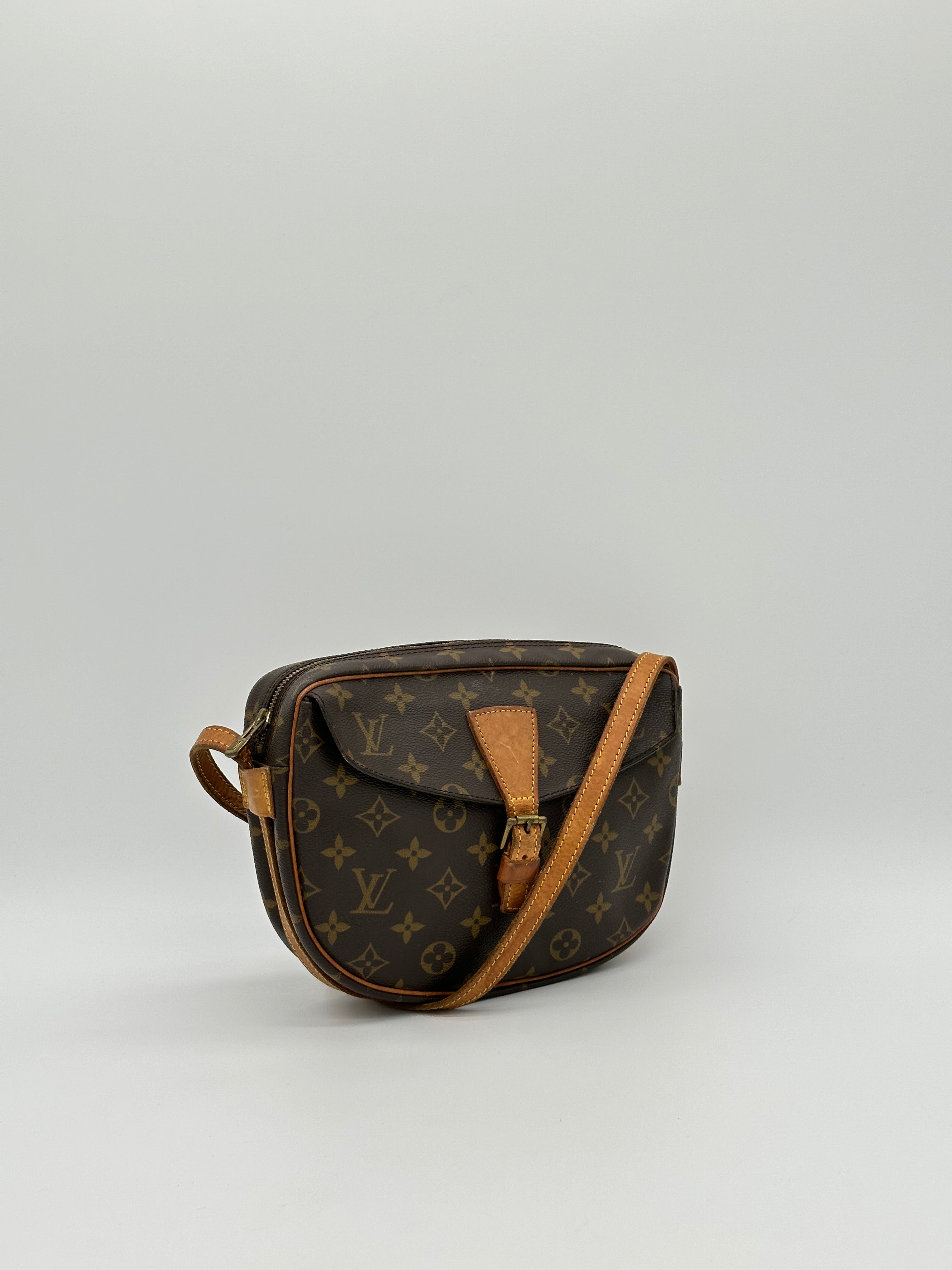 Louis Vuitton Jeune Fille MM