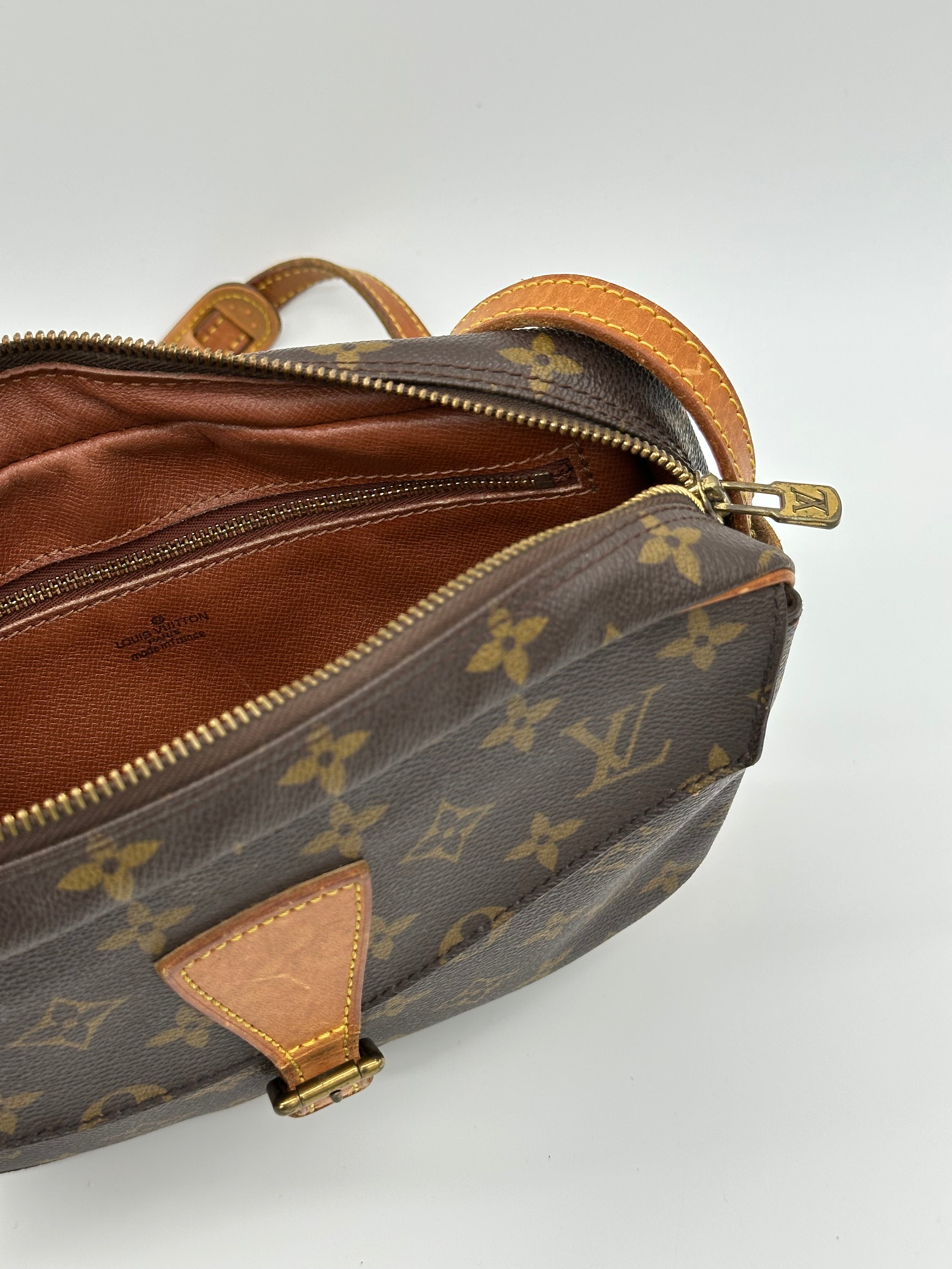 Louis Vuitton Jeune Fille MM