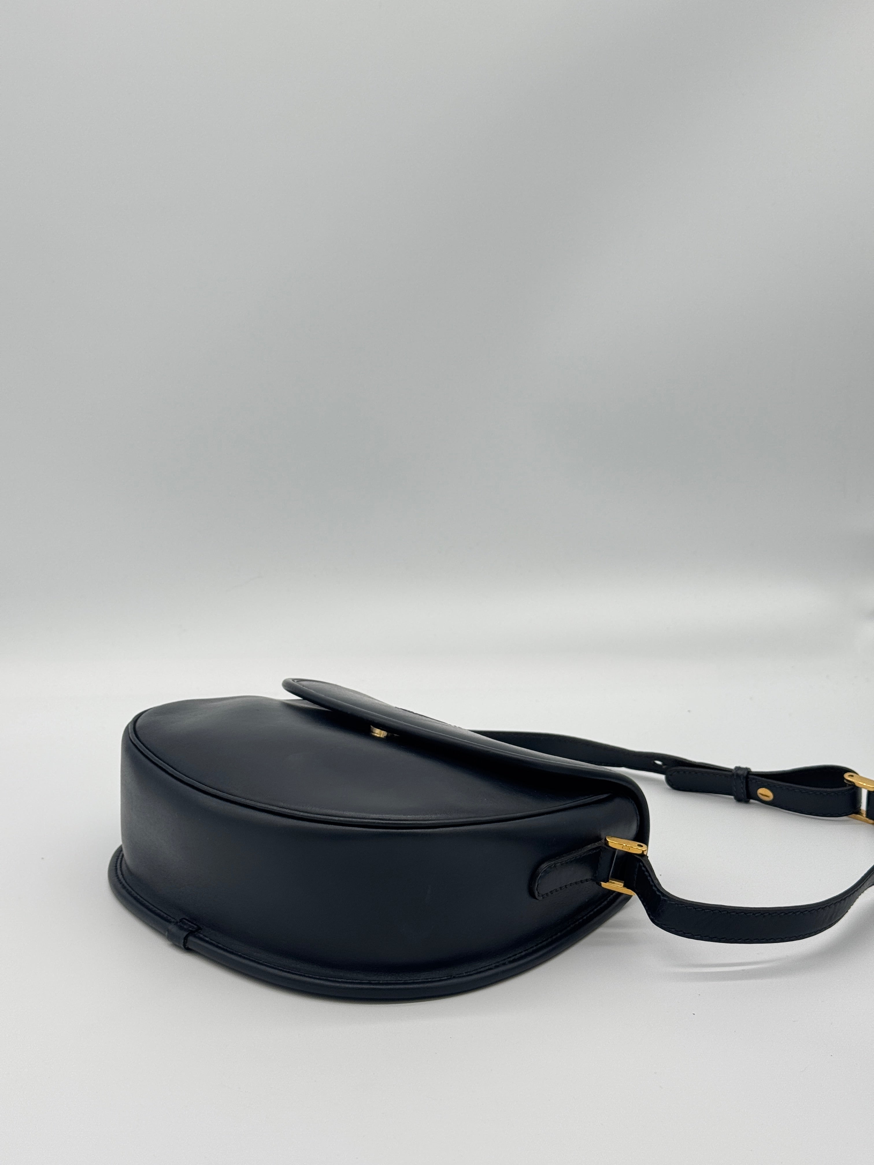 Gucci Leather Shoulderbag