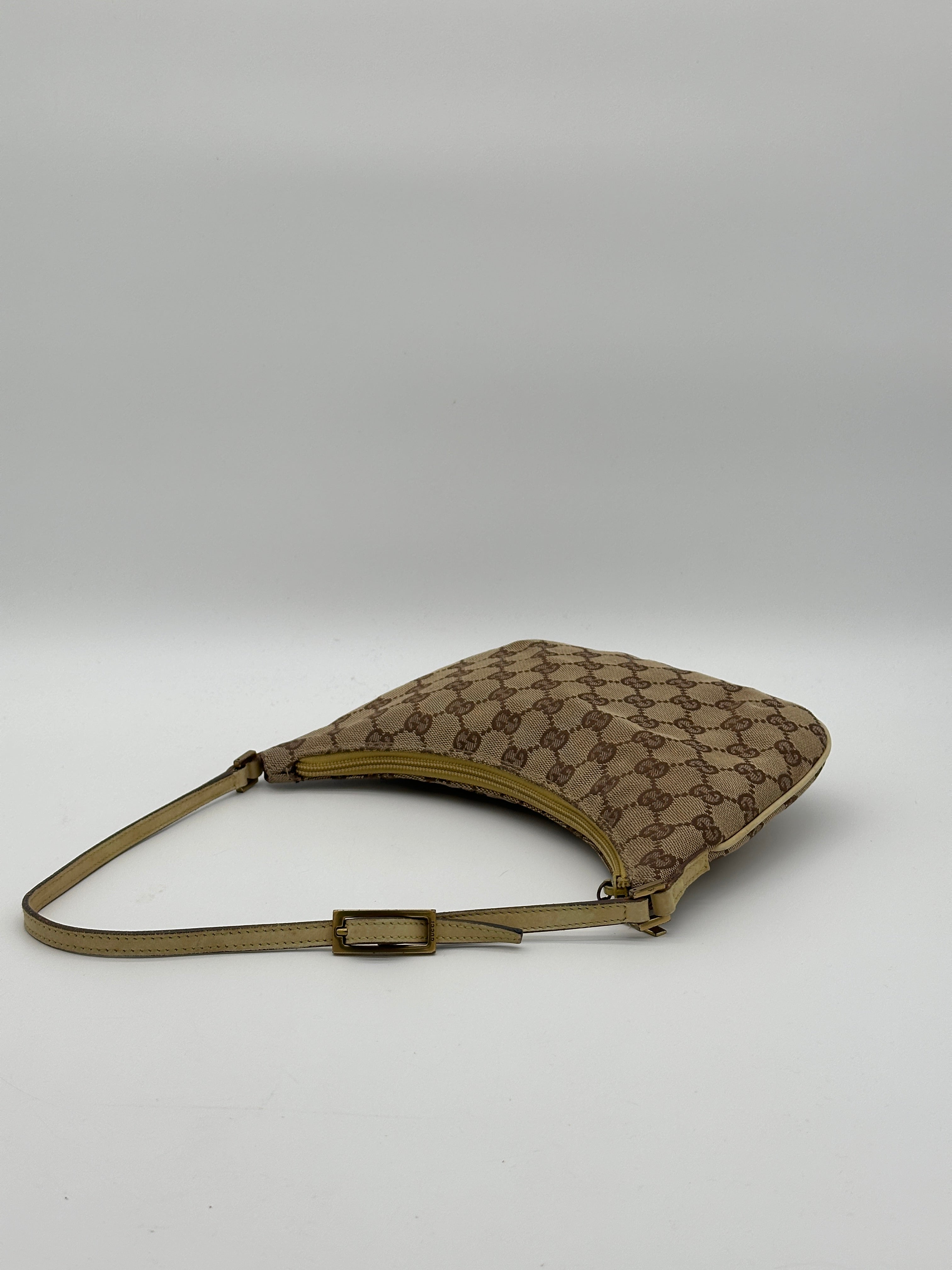 Gucci Canvas Baguette