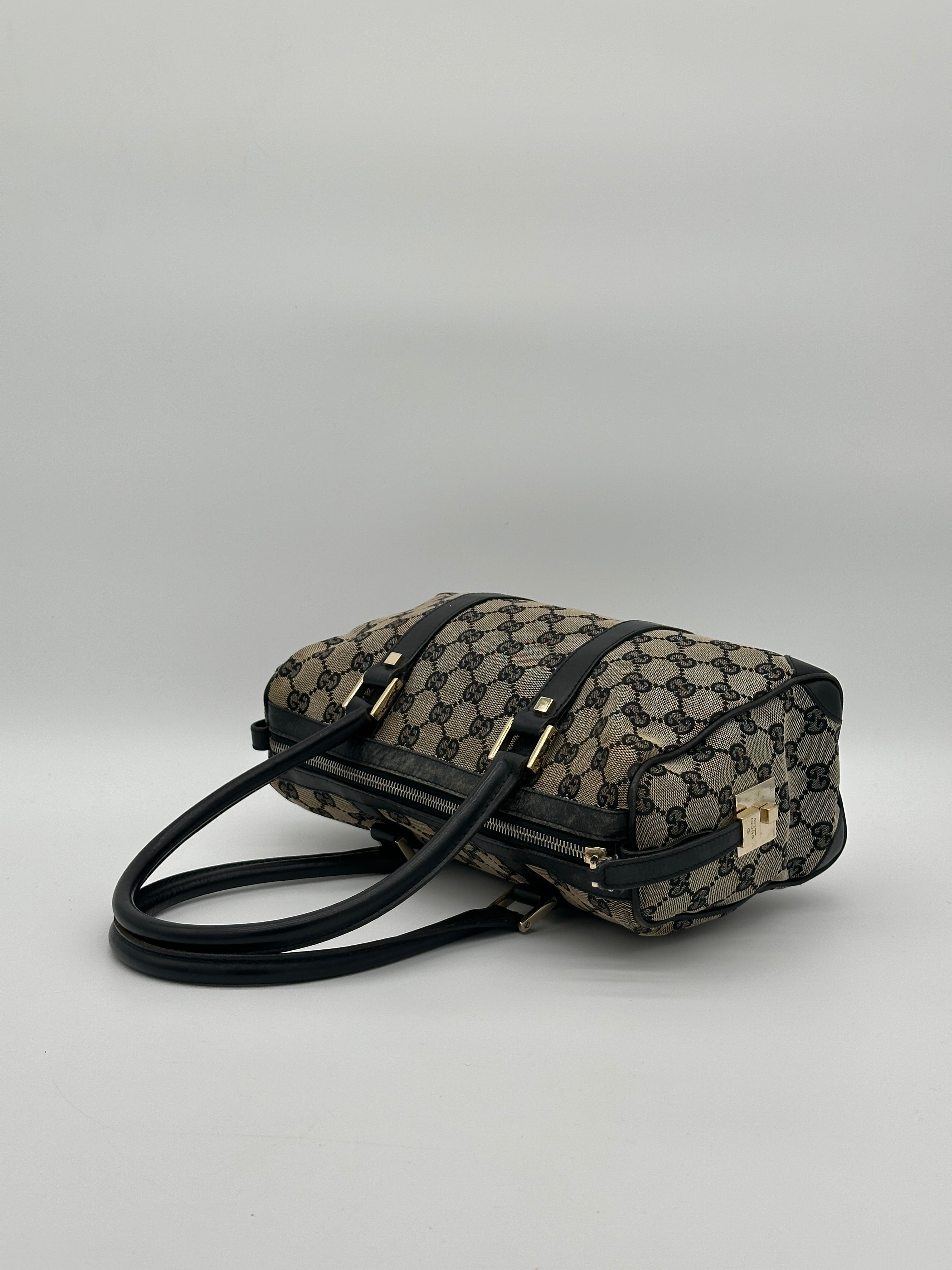 Gucci Boston