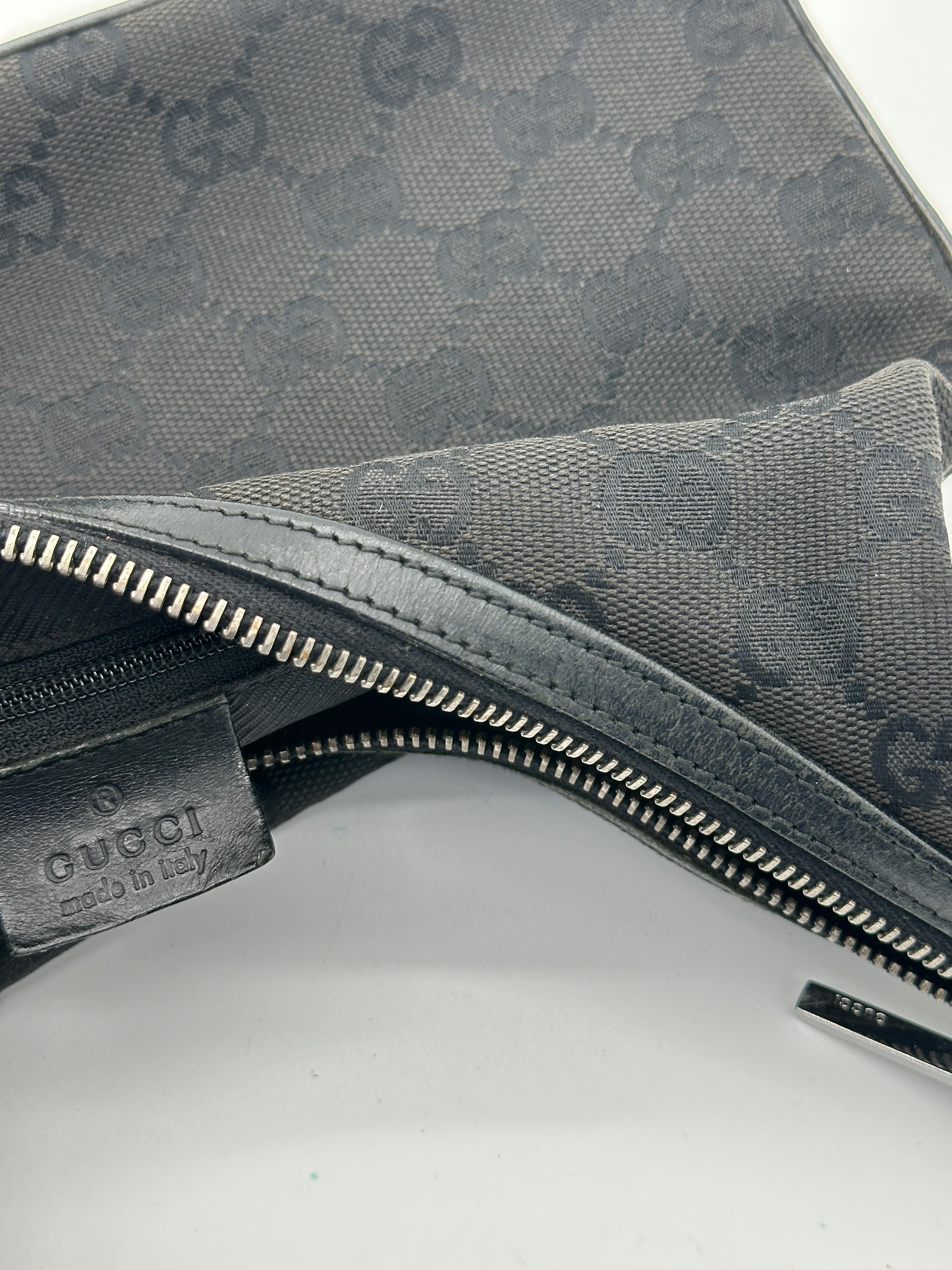 Gucci Clasp Hobo Bag