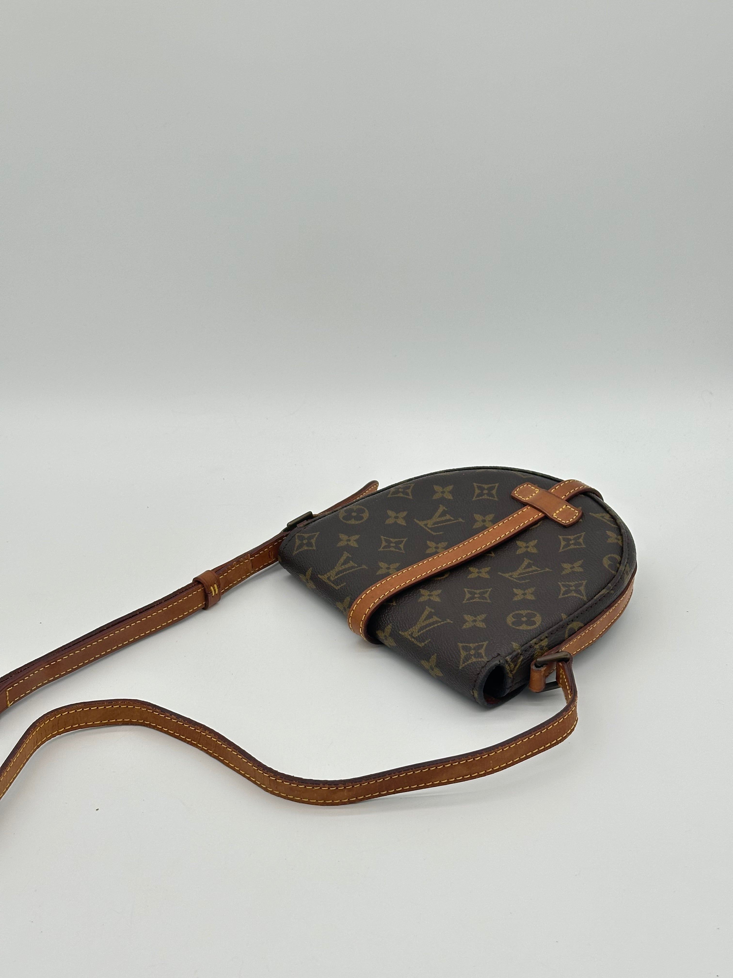 Louis Vuitton Chantilly PM