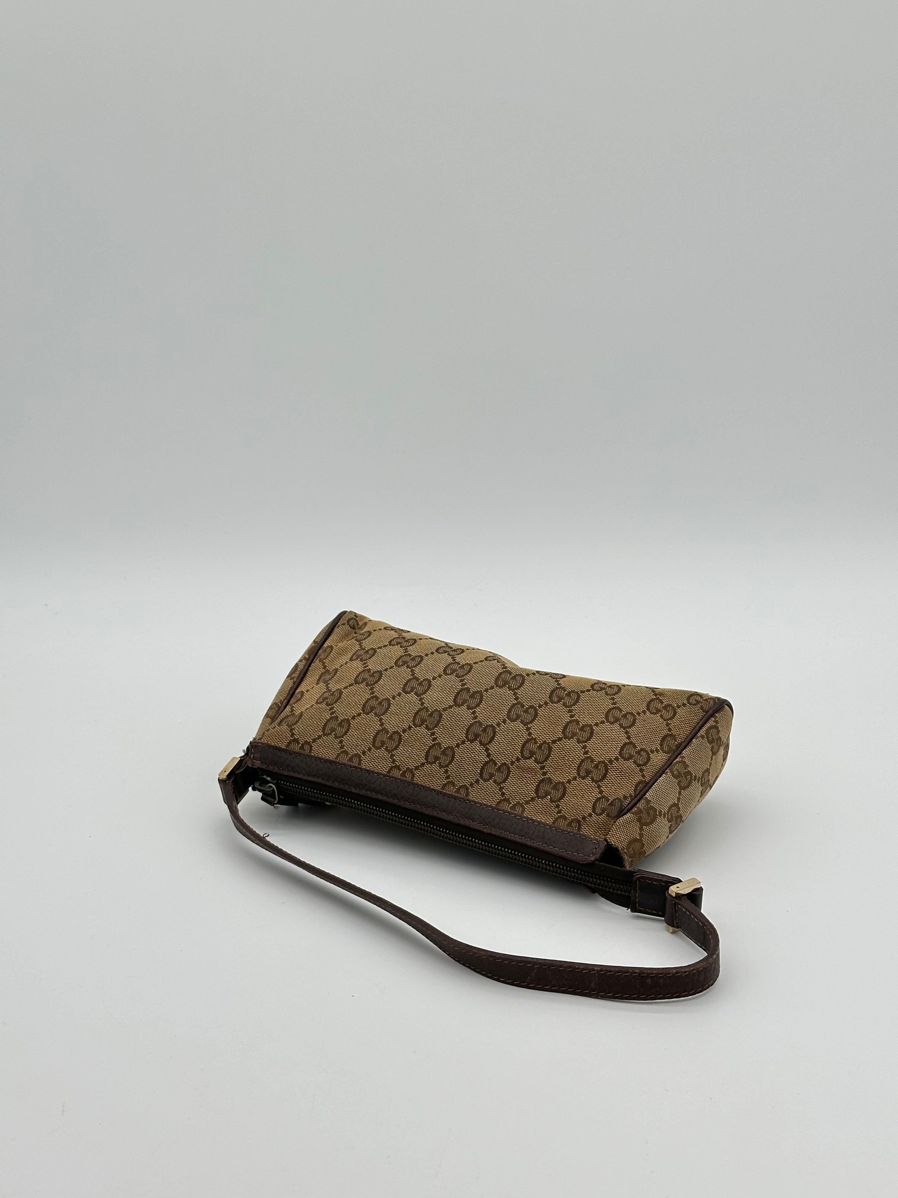 Gucci D-Ring Pochette